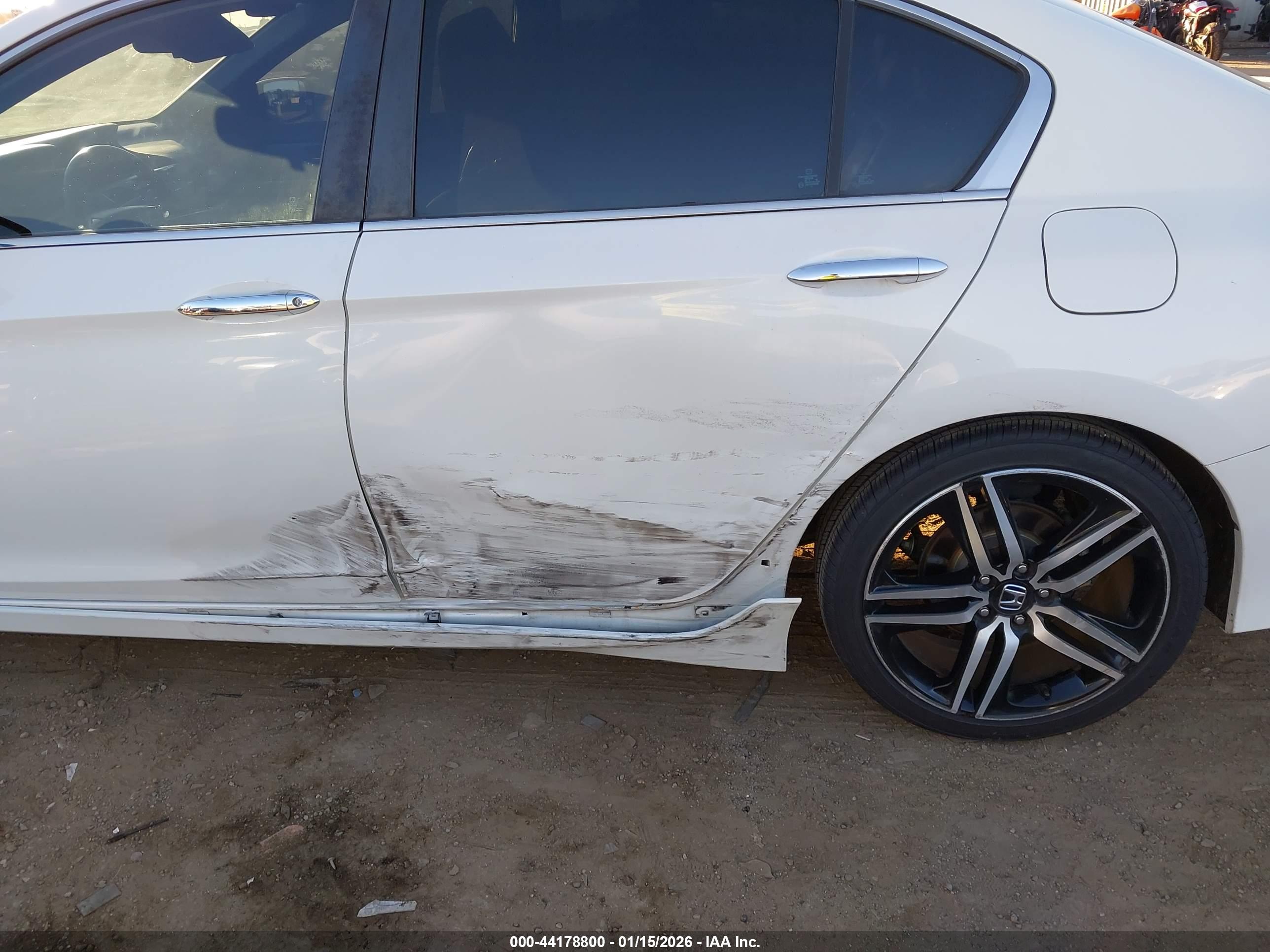 HONDA ACCORD image 6