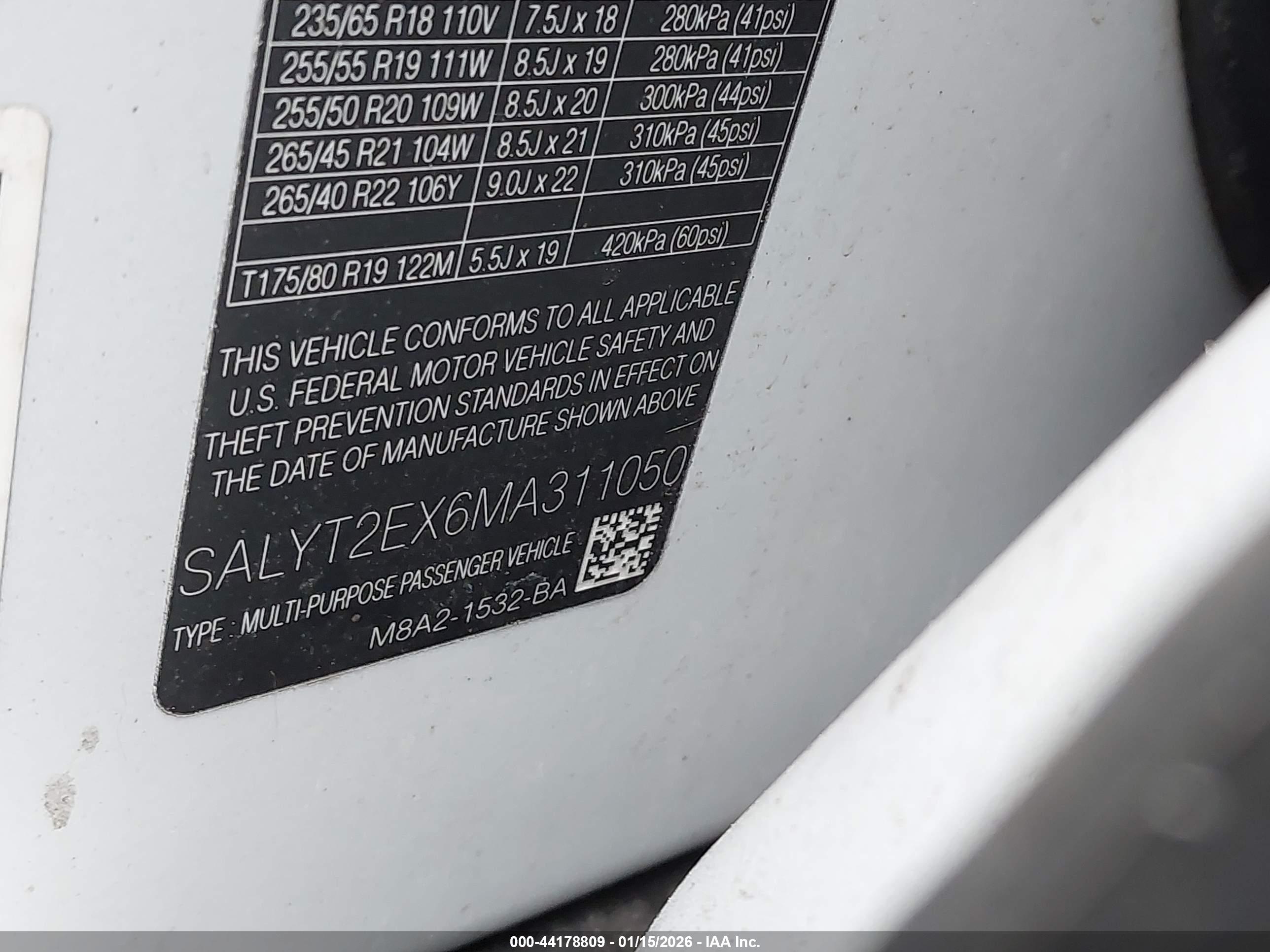 LAND ROVER image 9