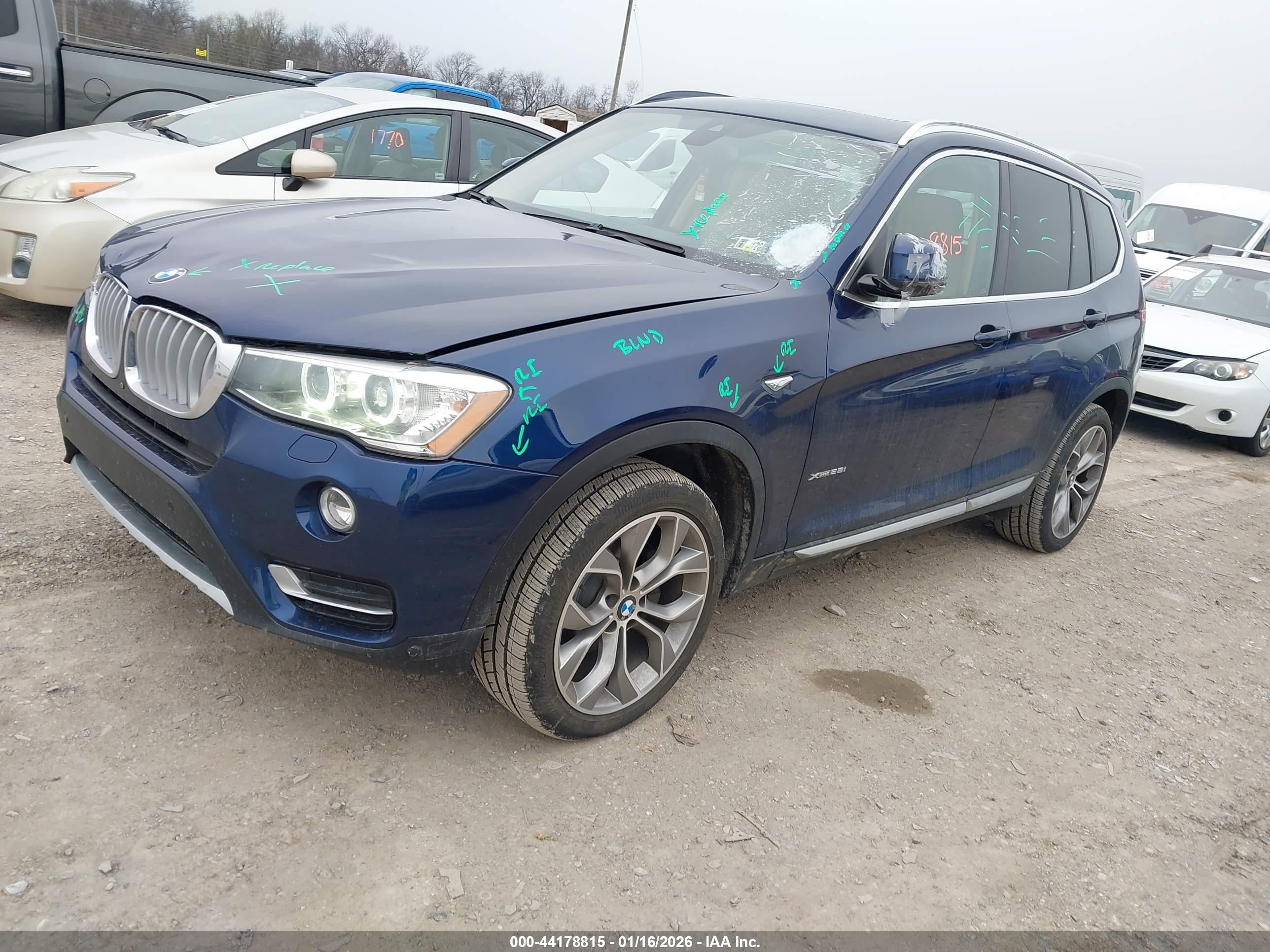 BMW X3 image 2