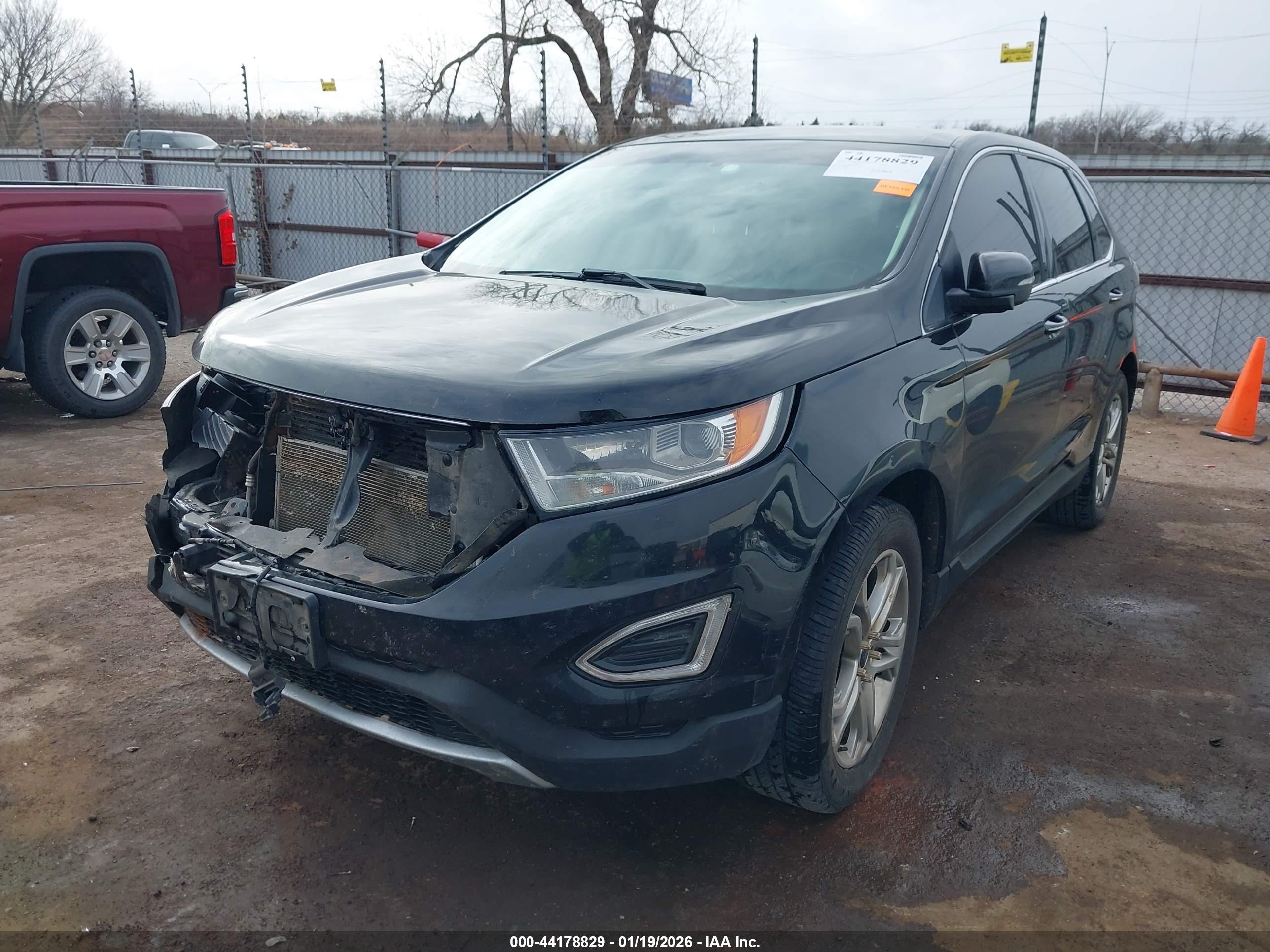 FORD EDGE image 2