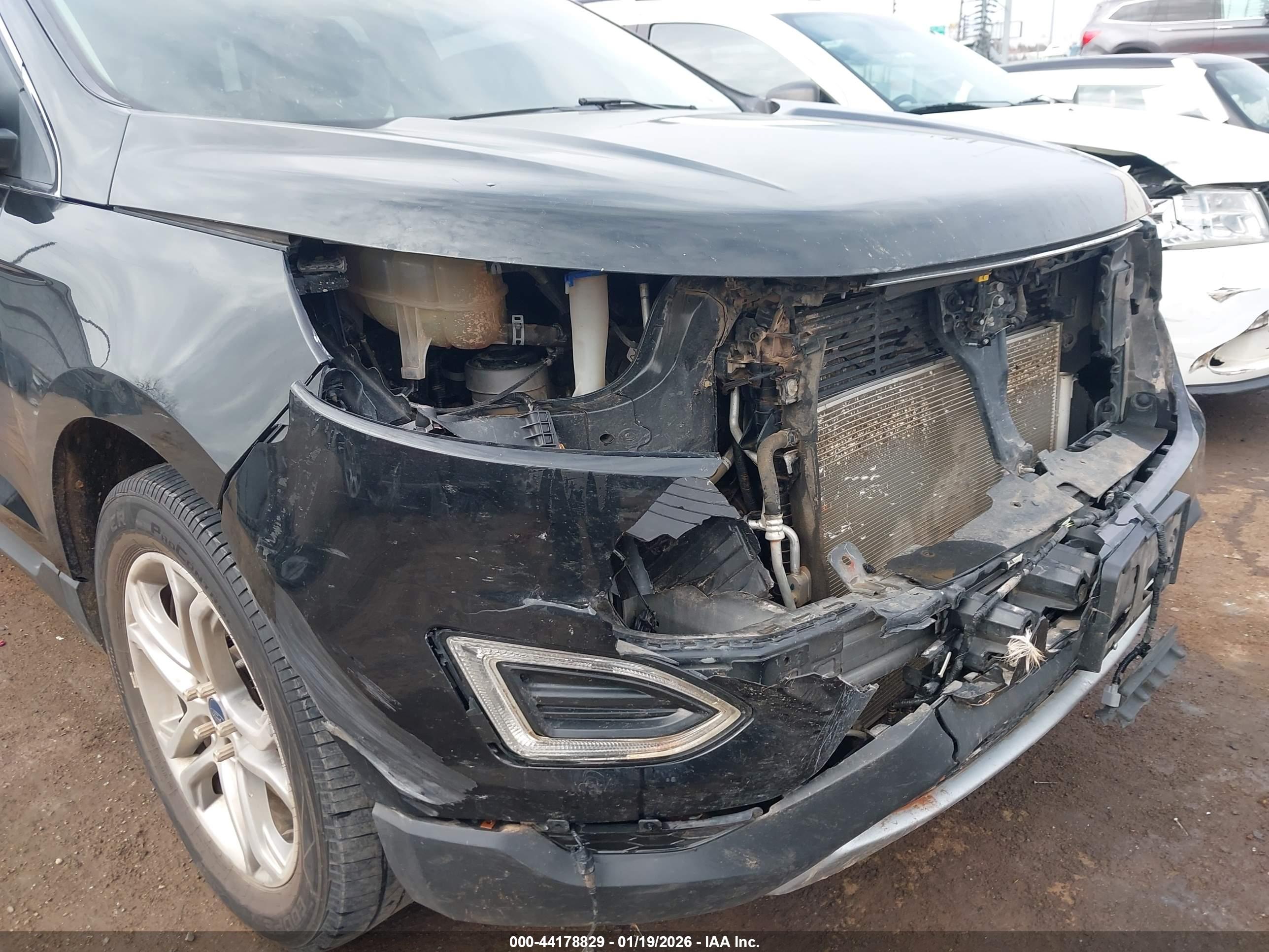 FORD EDGE image 6