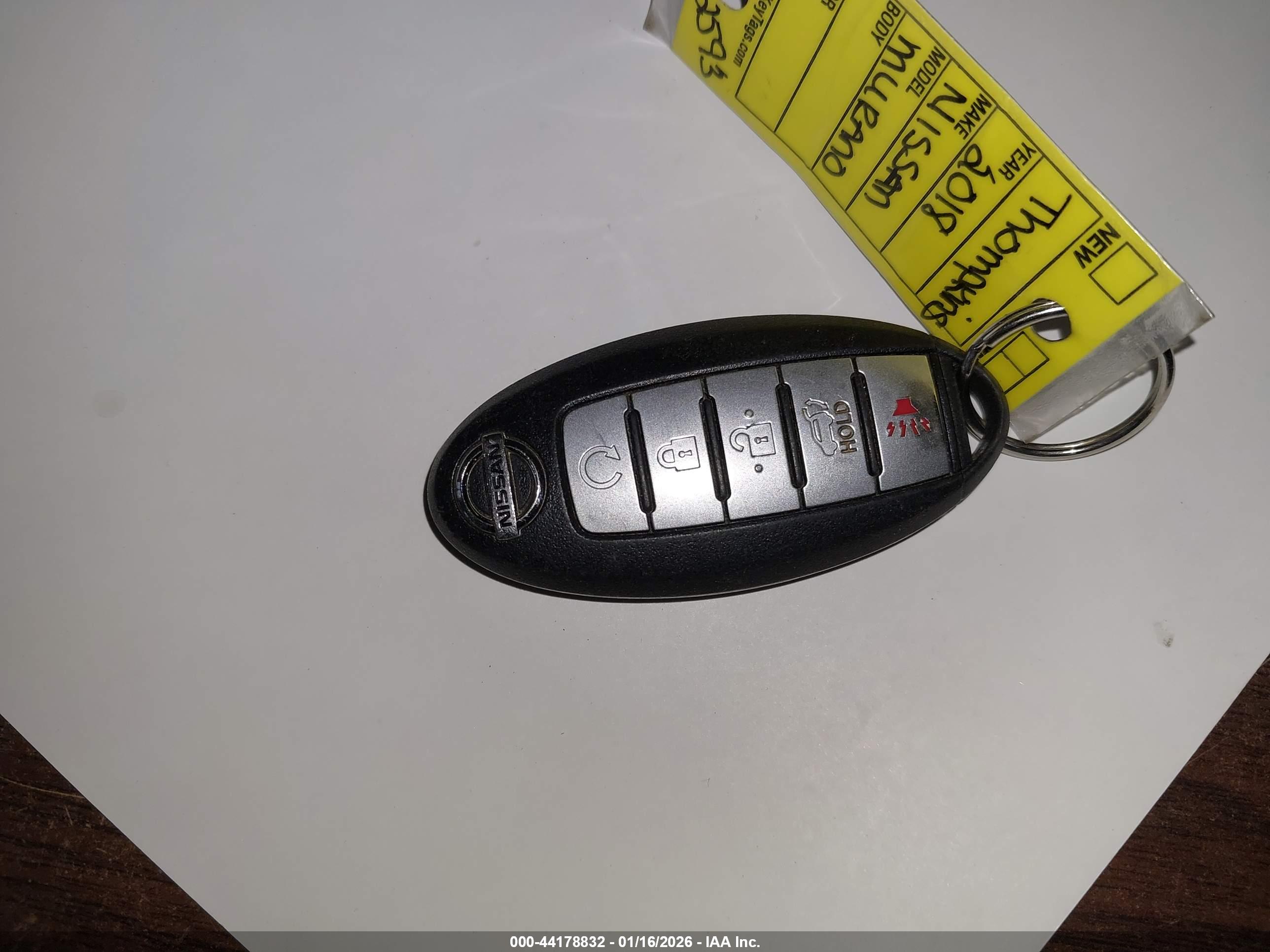 NISSAN MURANO image 11