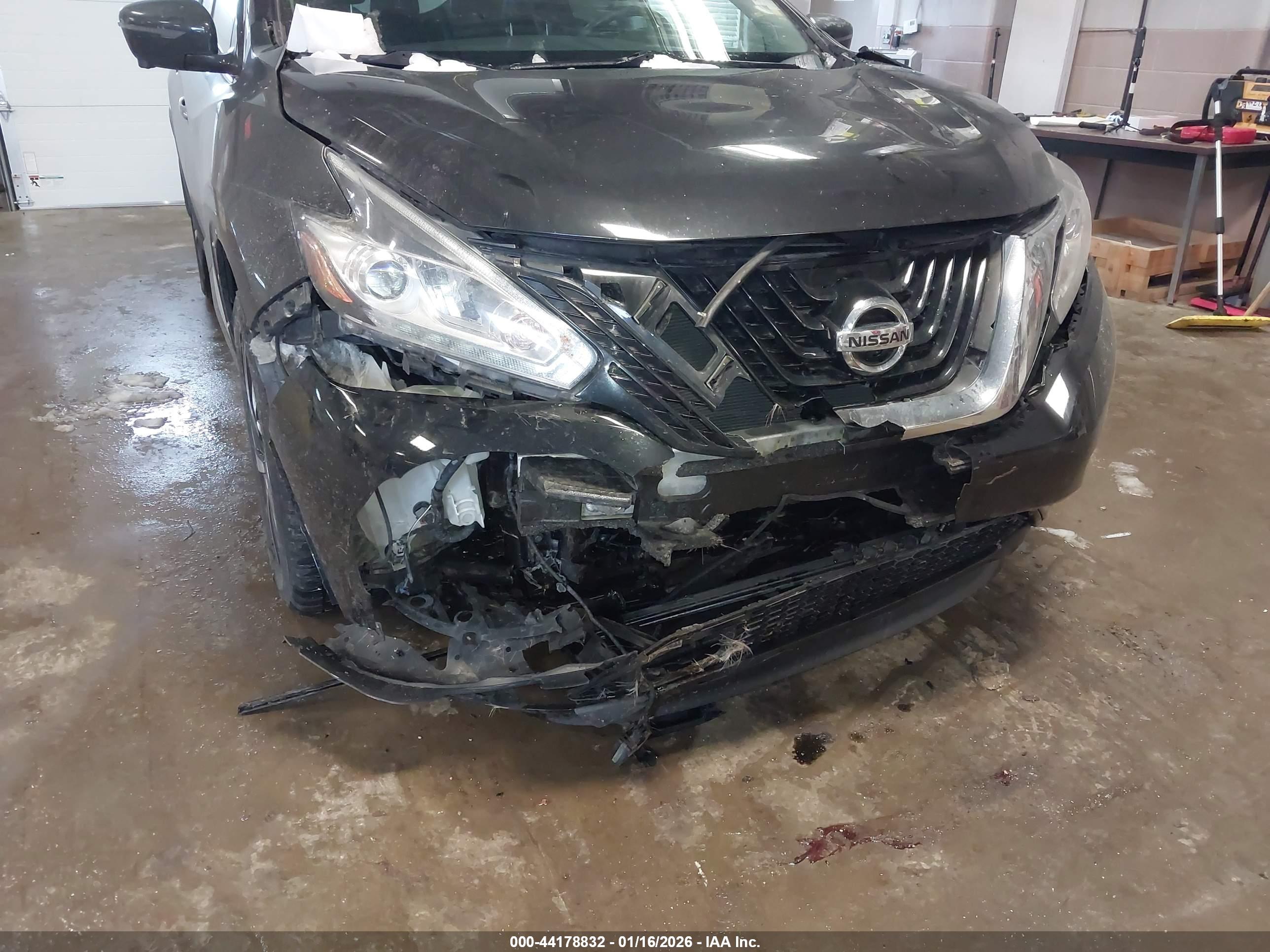 NISSAN MURANO image 6
