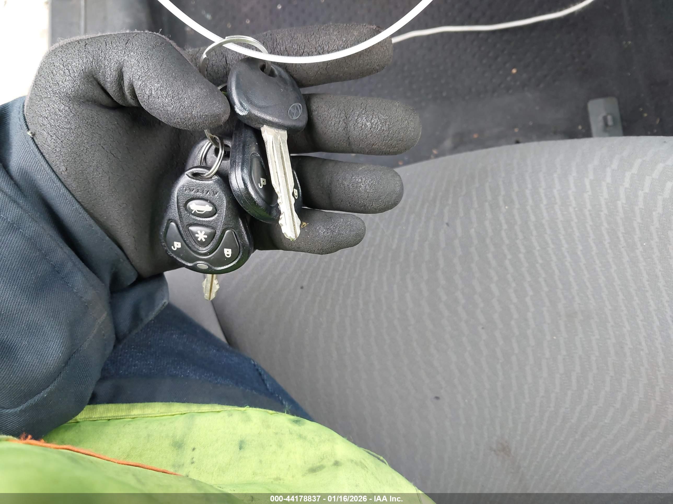 HYUNDAI ELANTRA image 11