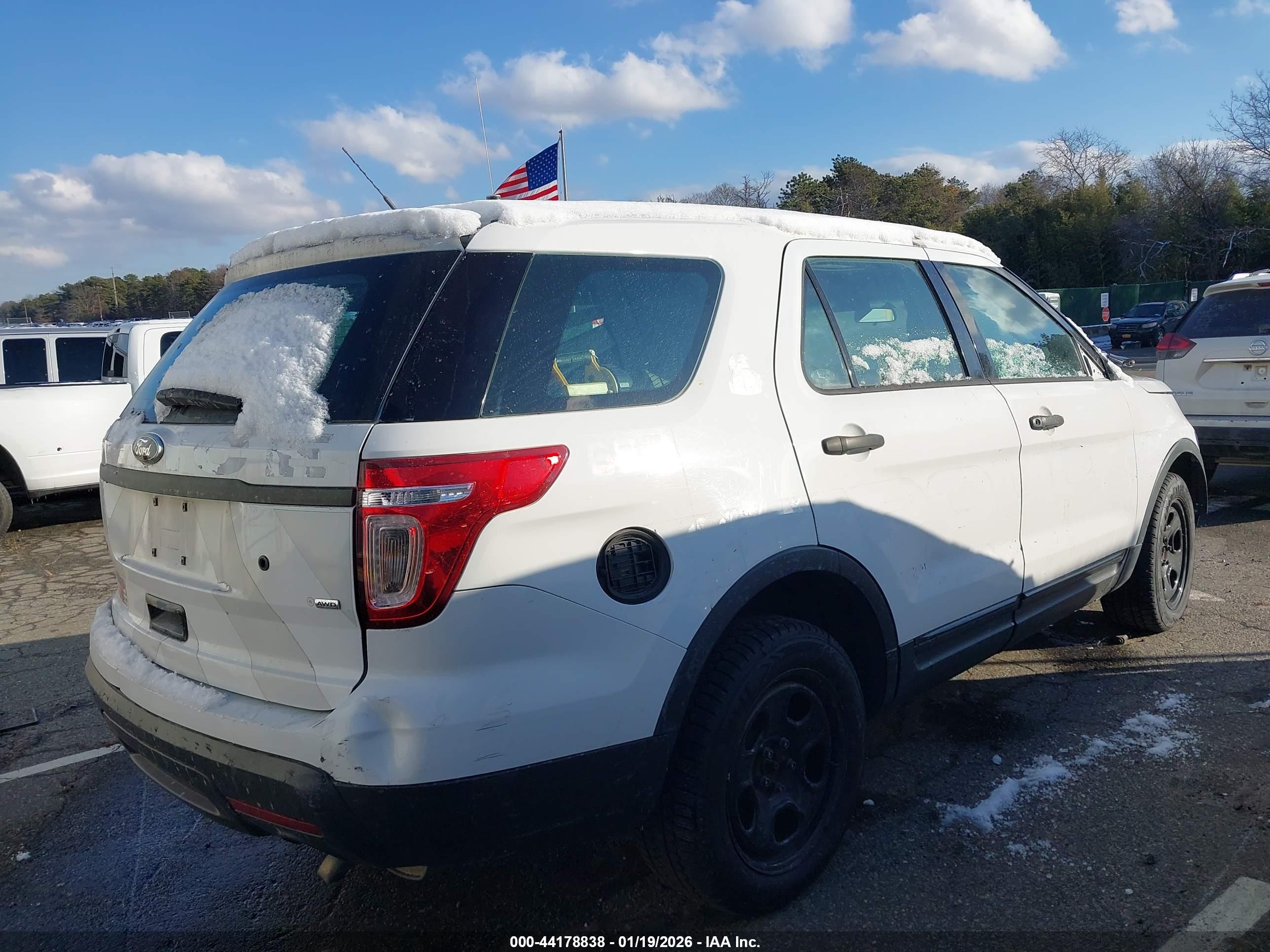 FORD UTILITY image 4