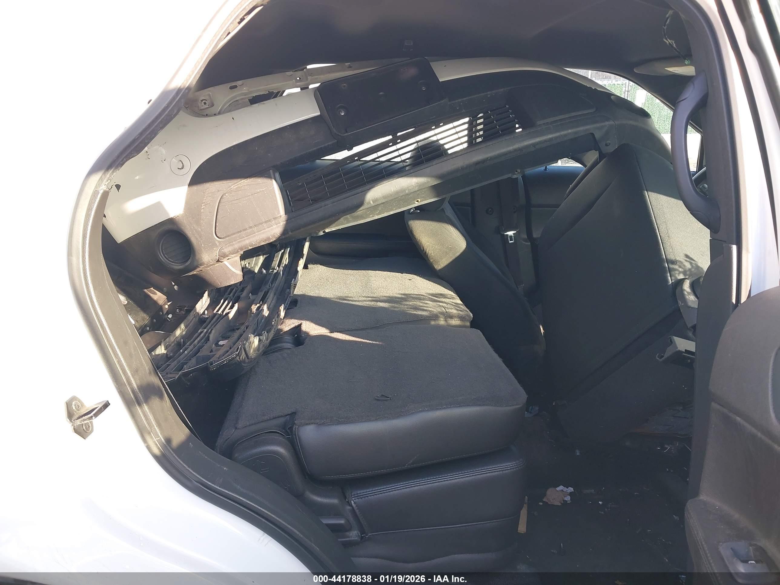 FORD UTILITY image 8