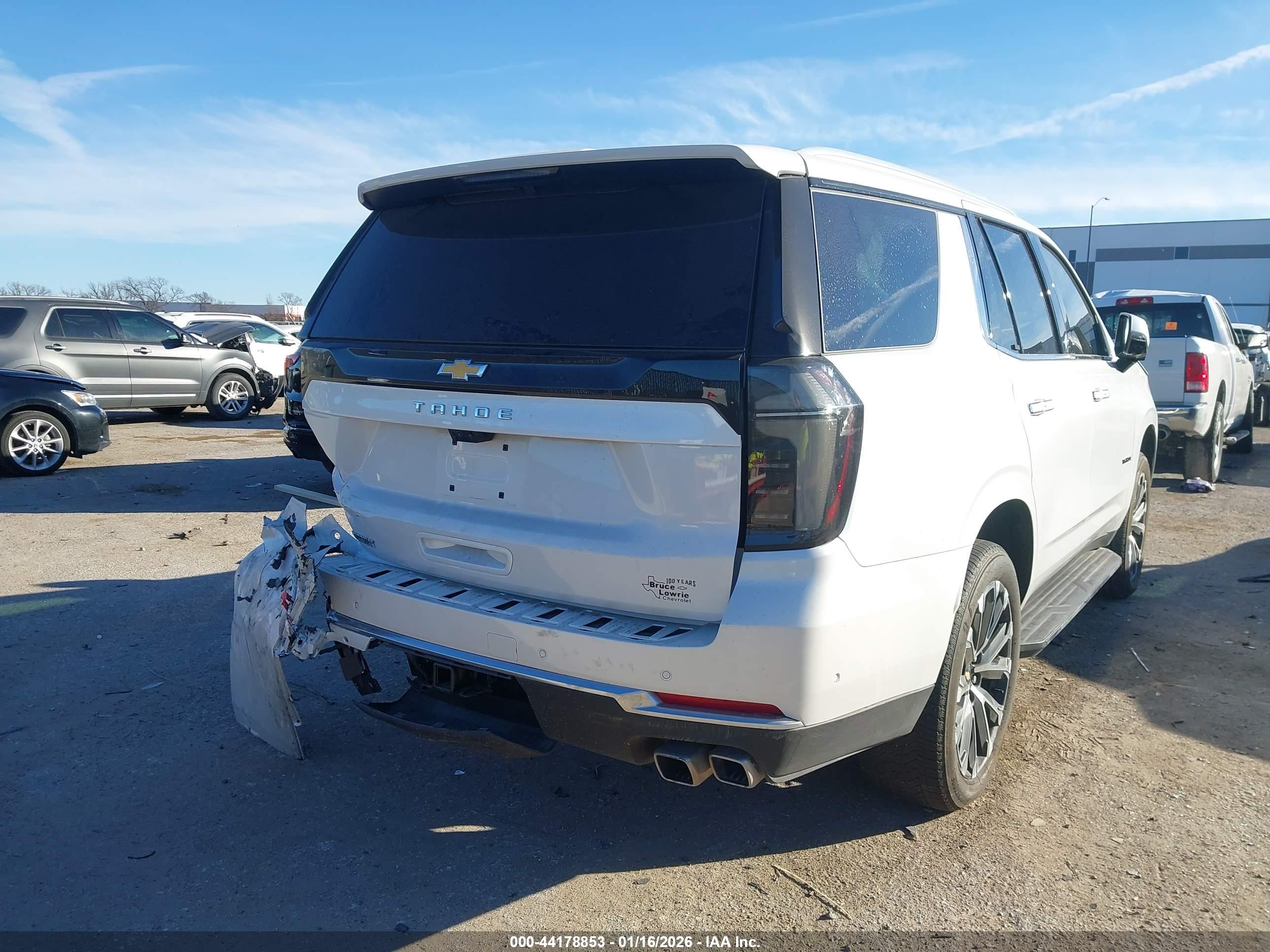 CHEVROLET TAHOE image 4