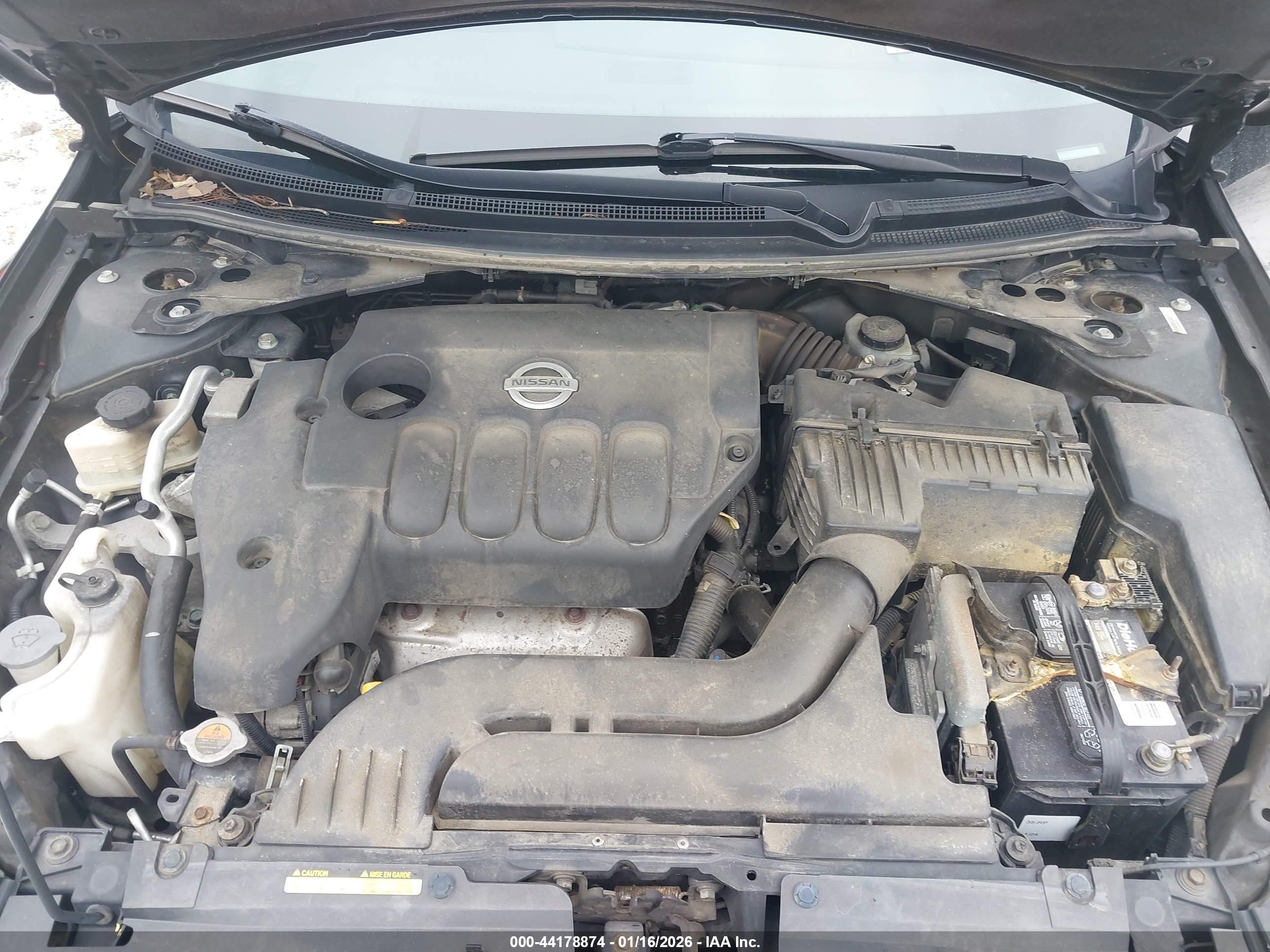 NISSAN ALTIMA image 10