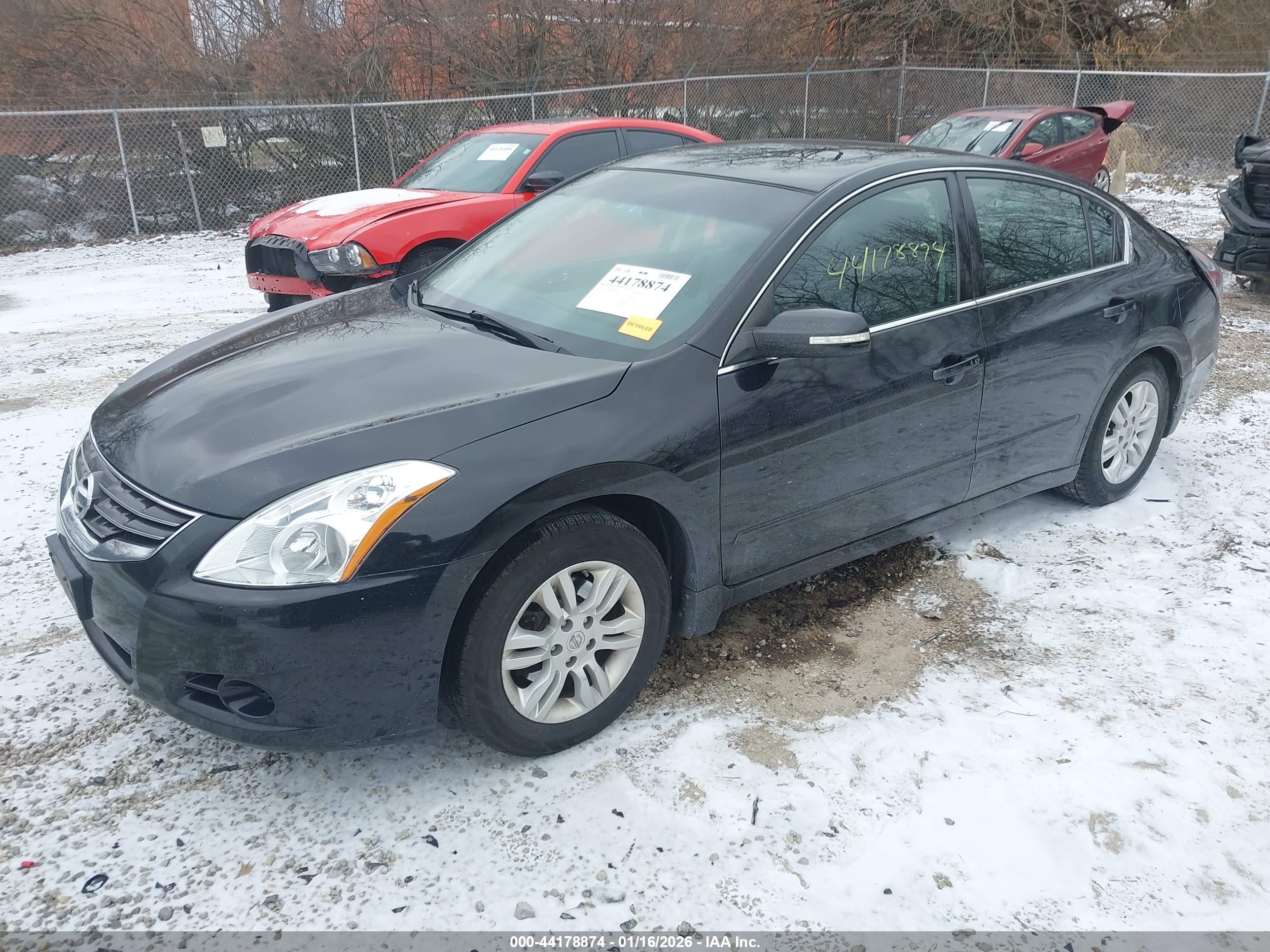 NISSAN ALTIMA image 2