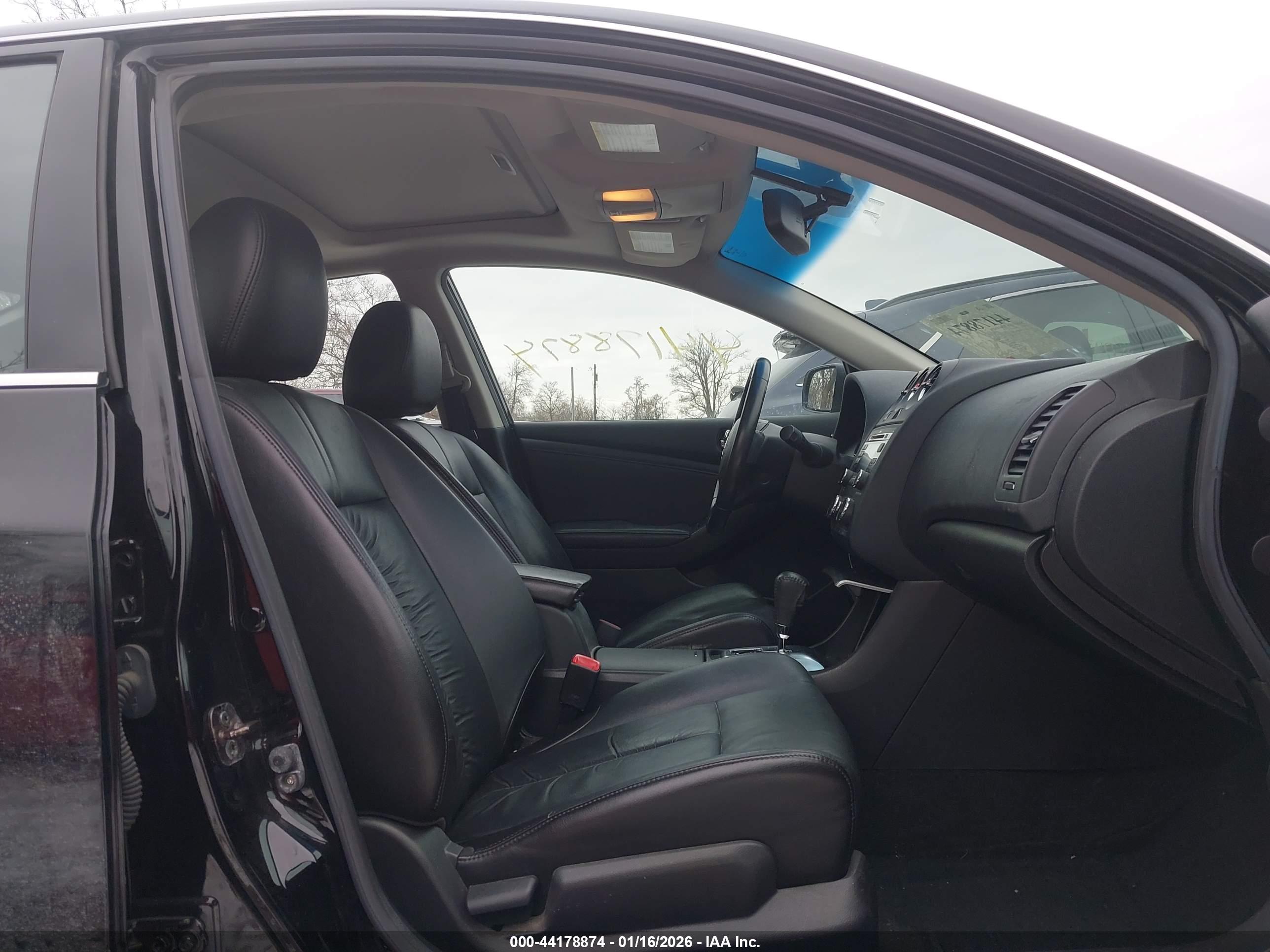 NISSAN ALTIMA image 5