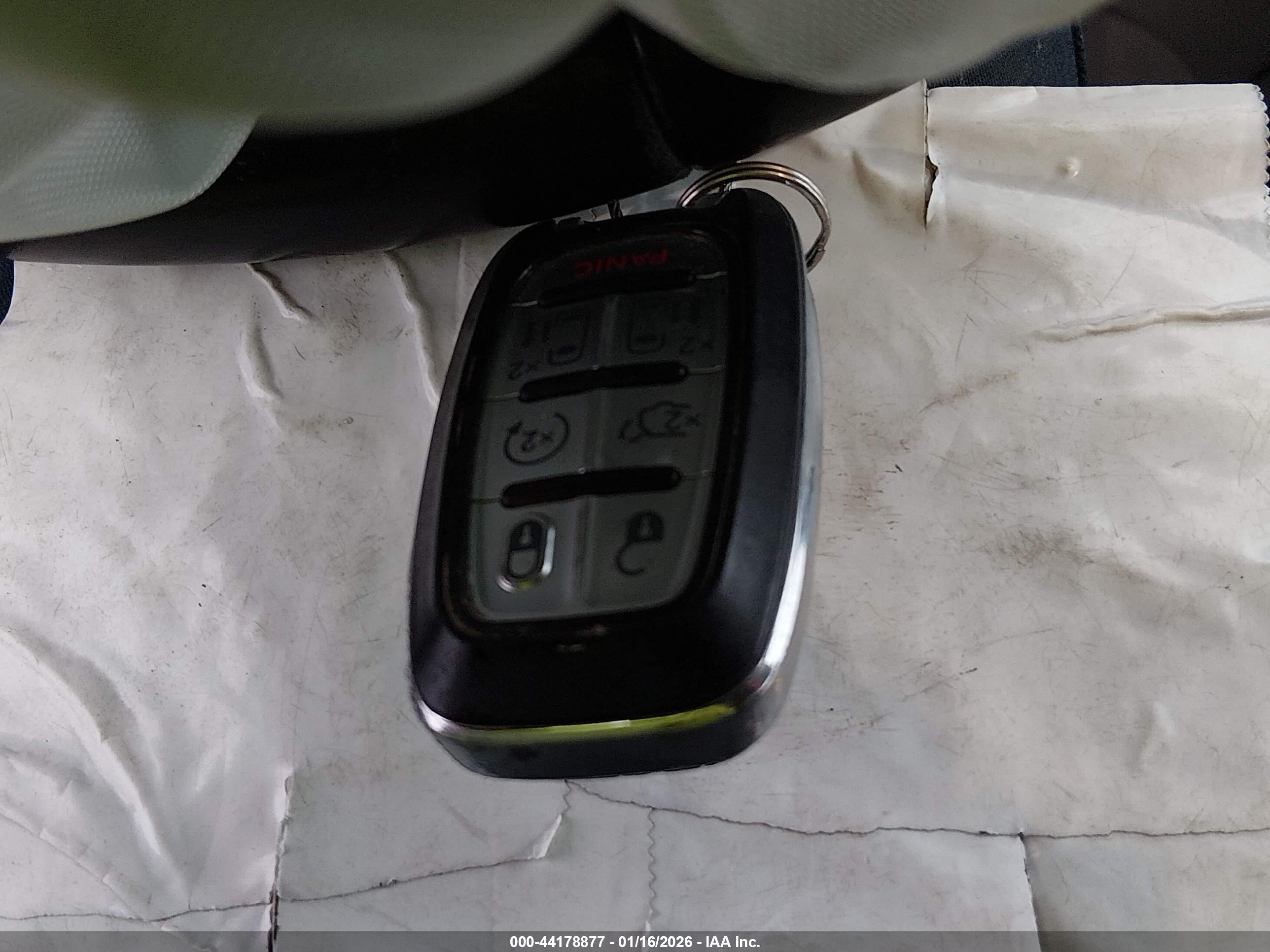 CHRYSLER PACIFICA image 11