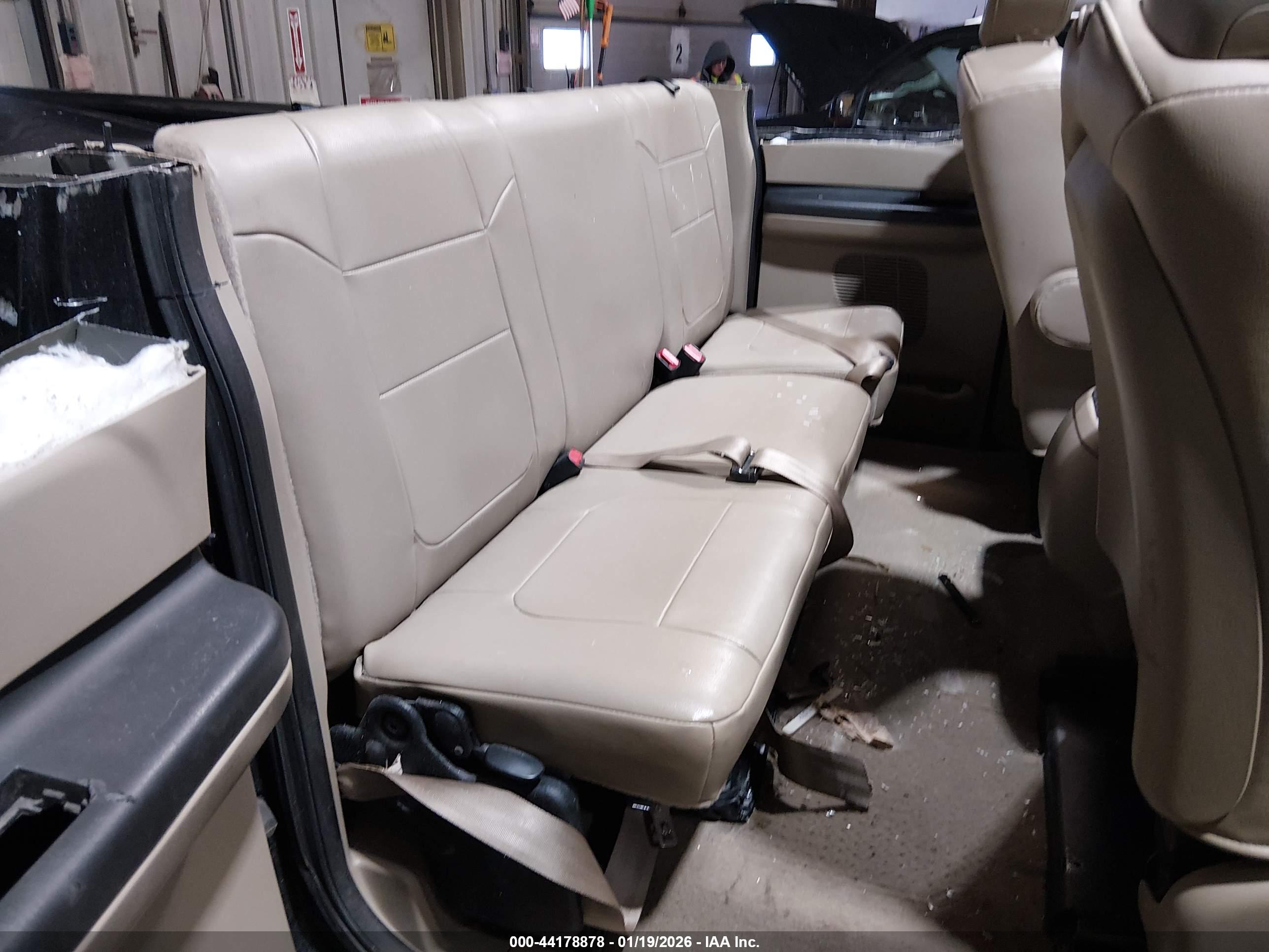 FORD F-250 image 8