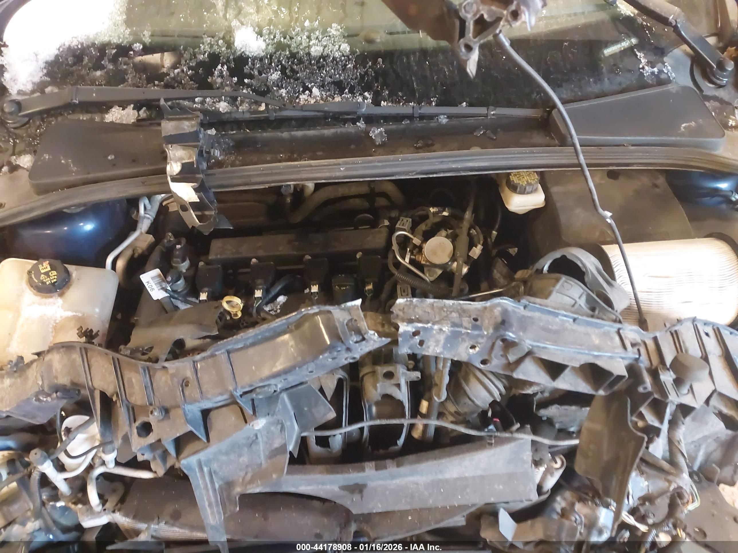 FORD FOCUS image 10