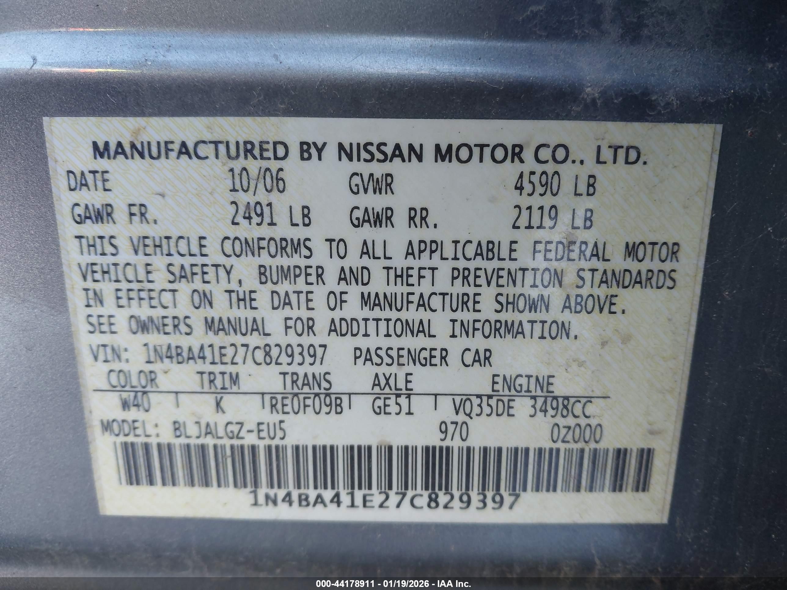 NISSAN MAXIMA image 9