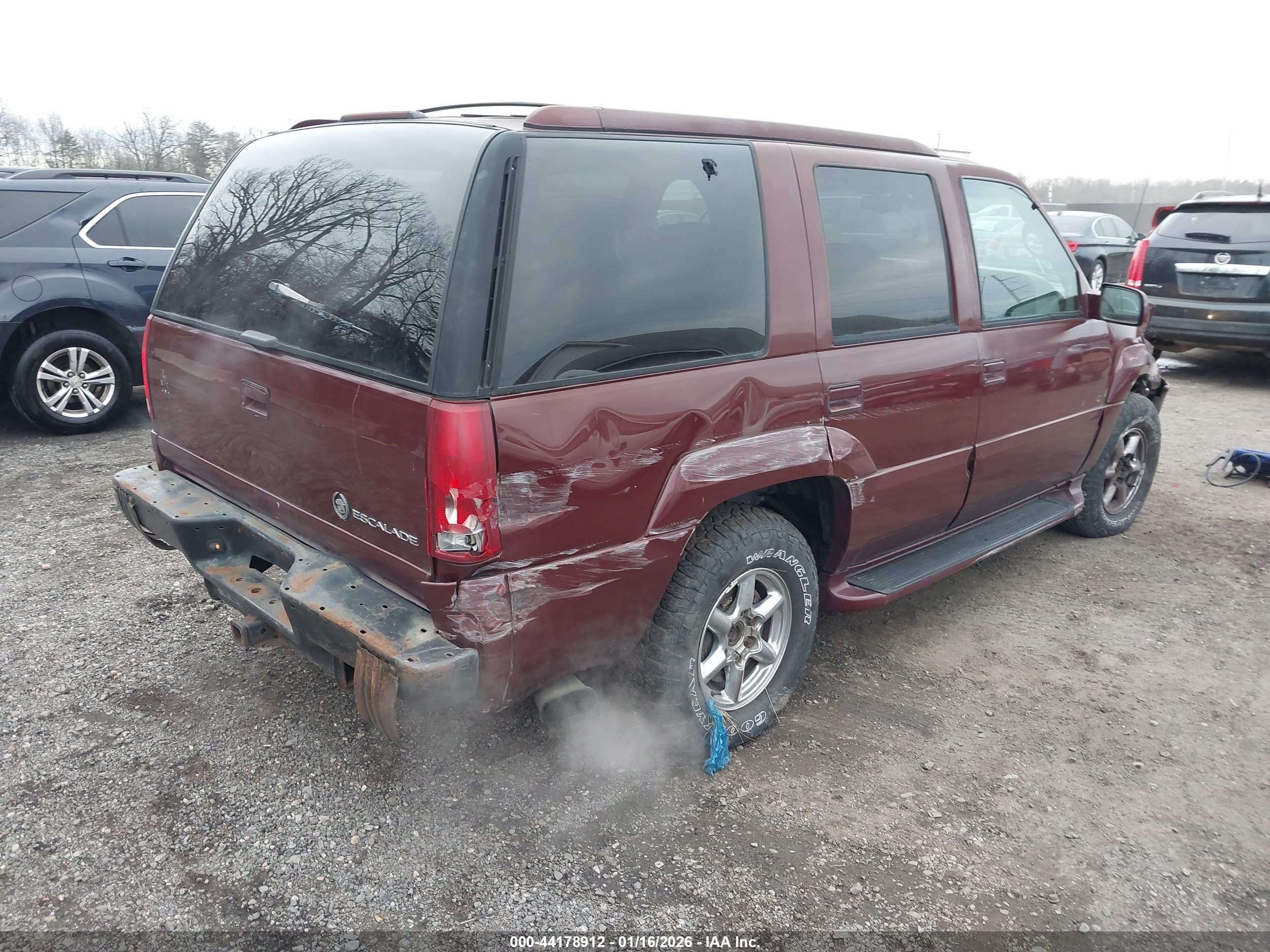 CADILLAC ESCALADE image 4