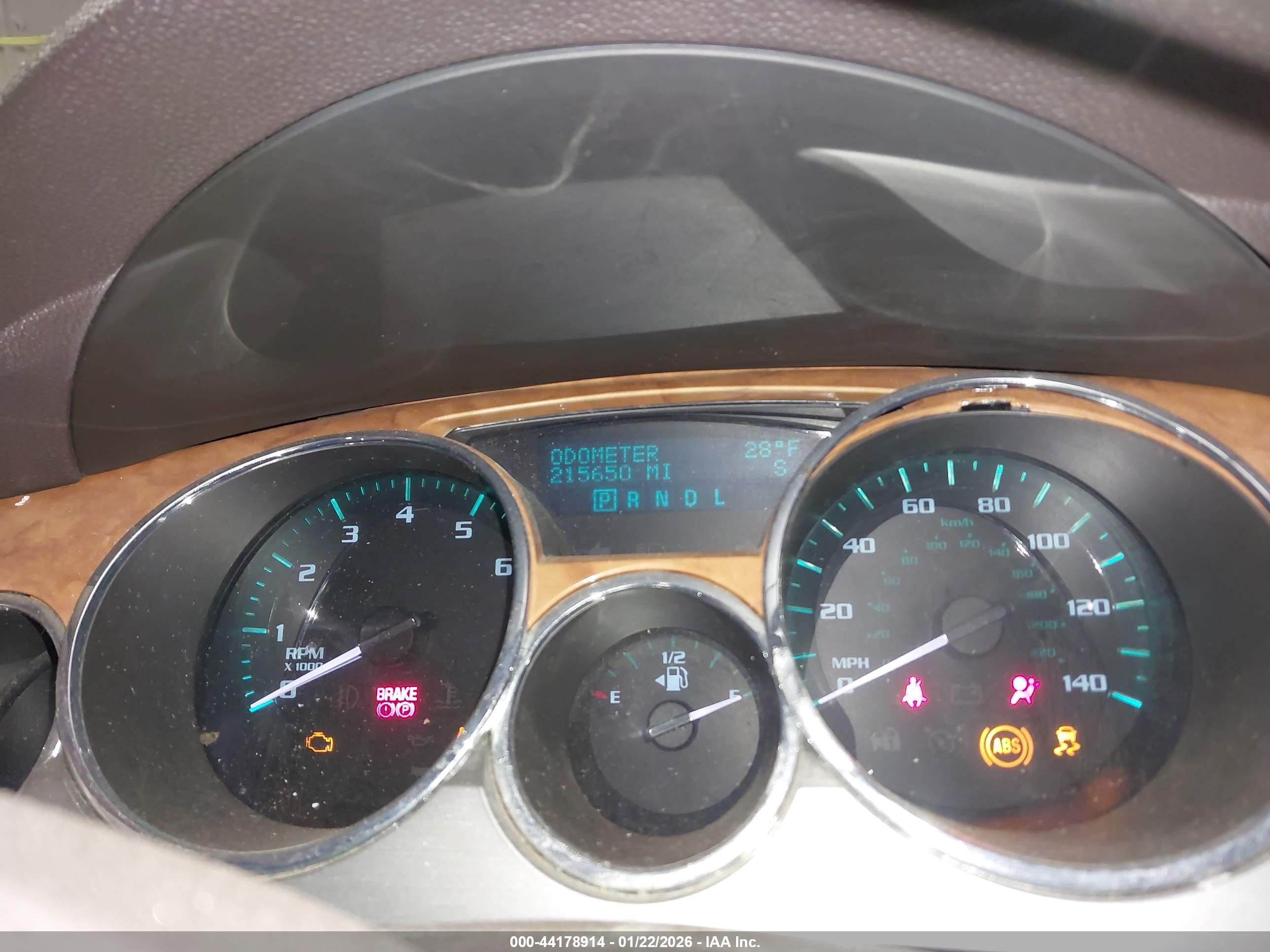 BUICK ENCLAVE image 7