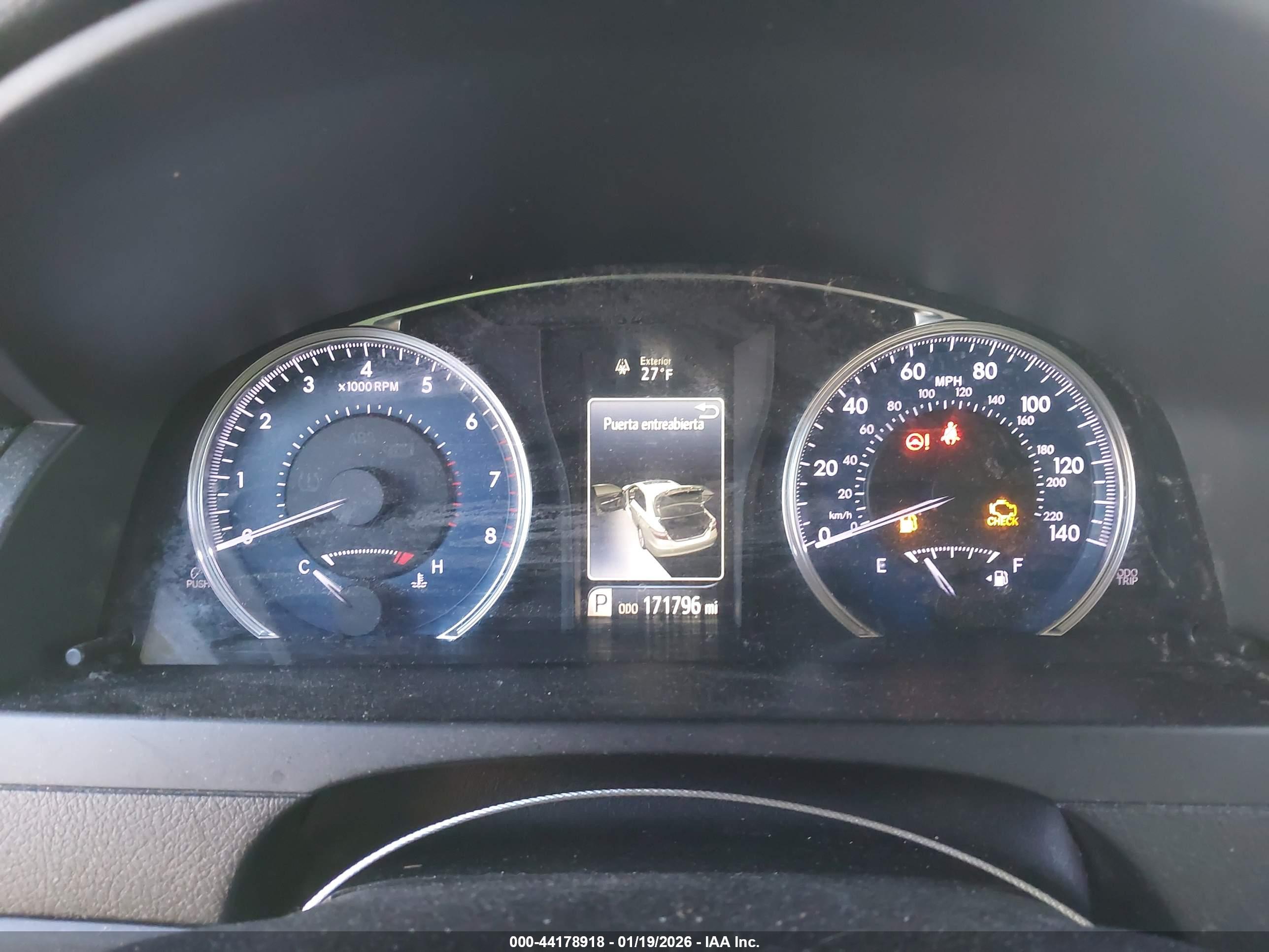 TOYOTA CAMRY image 7