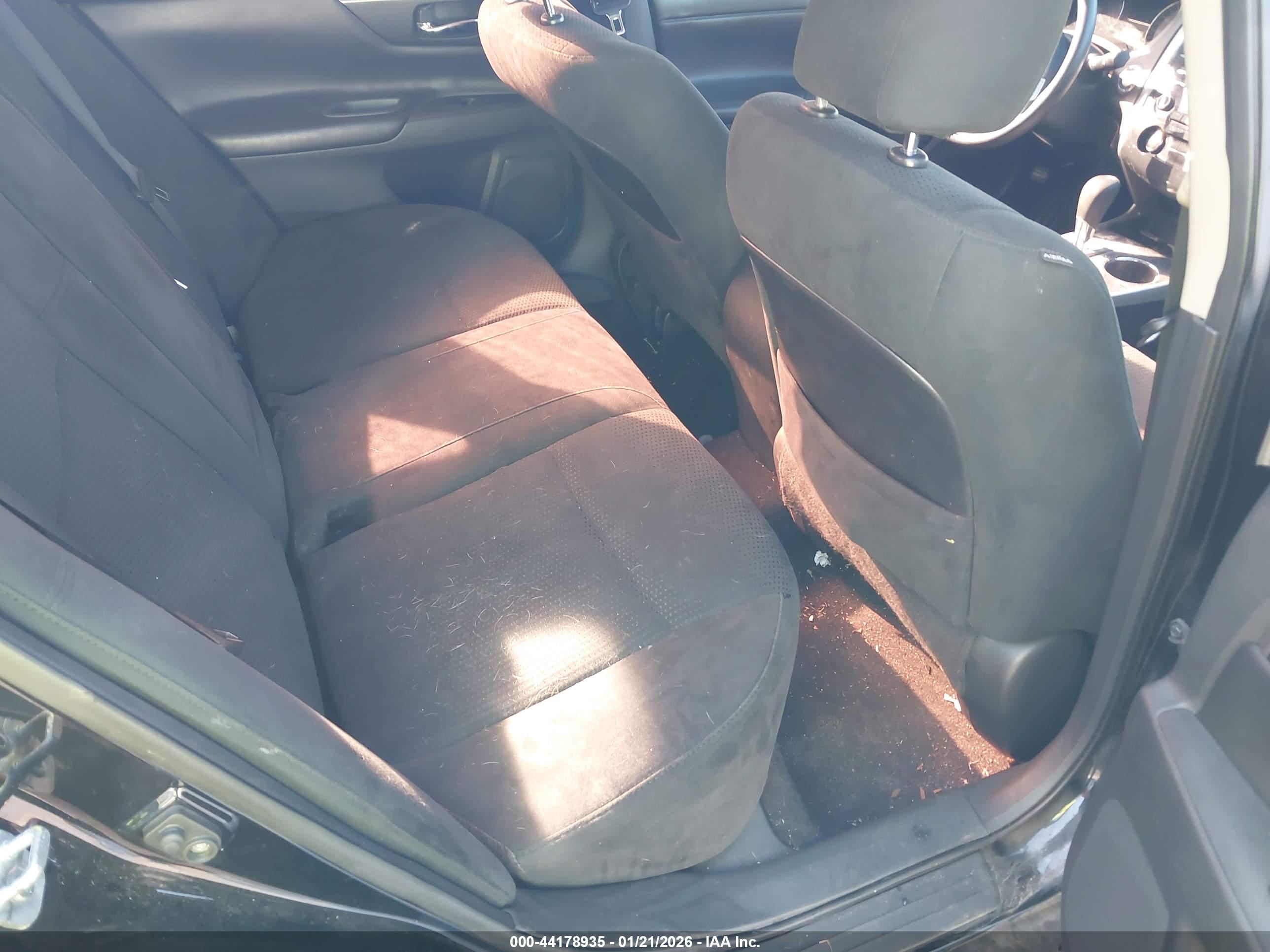 NISSAN ALTIMA image 8