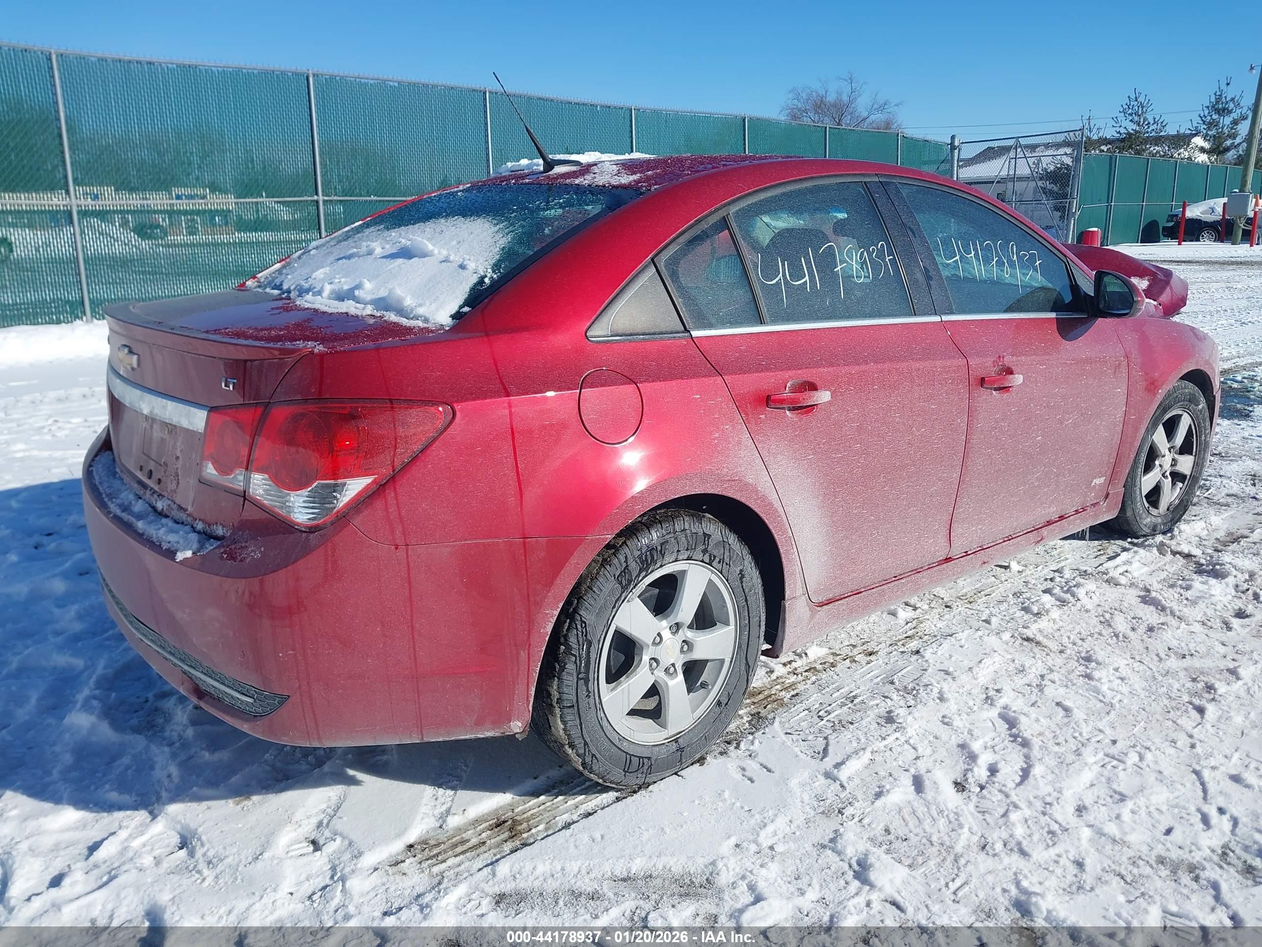 CHEVROLET CRUZE image 4