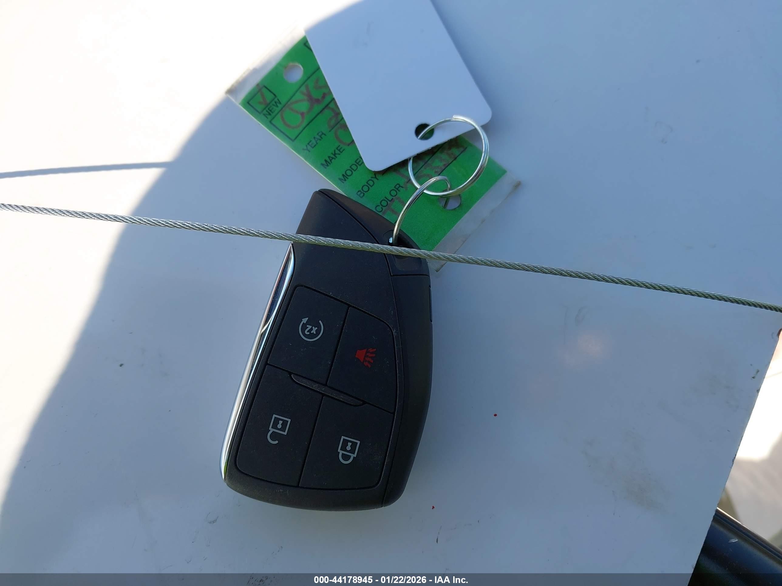CHEVROLET EQUINOX image 11