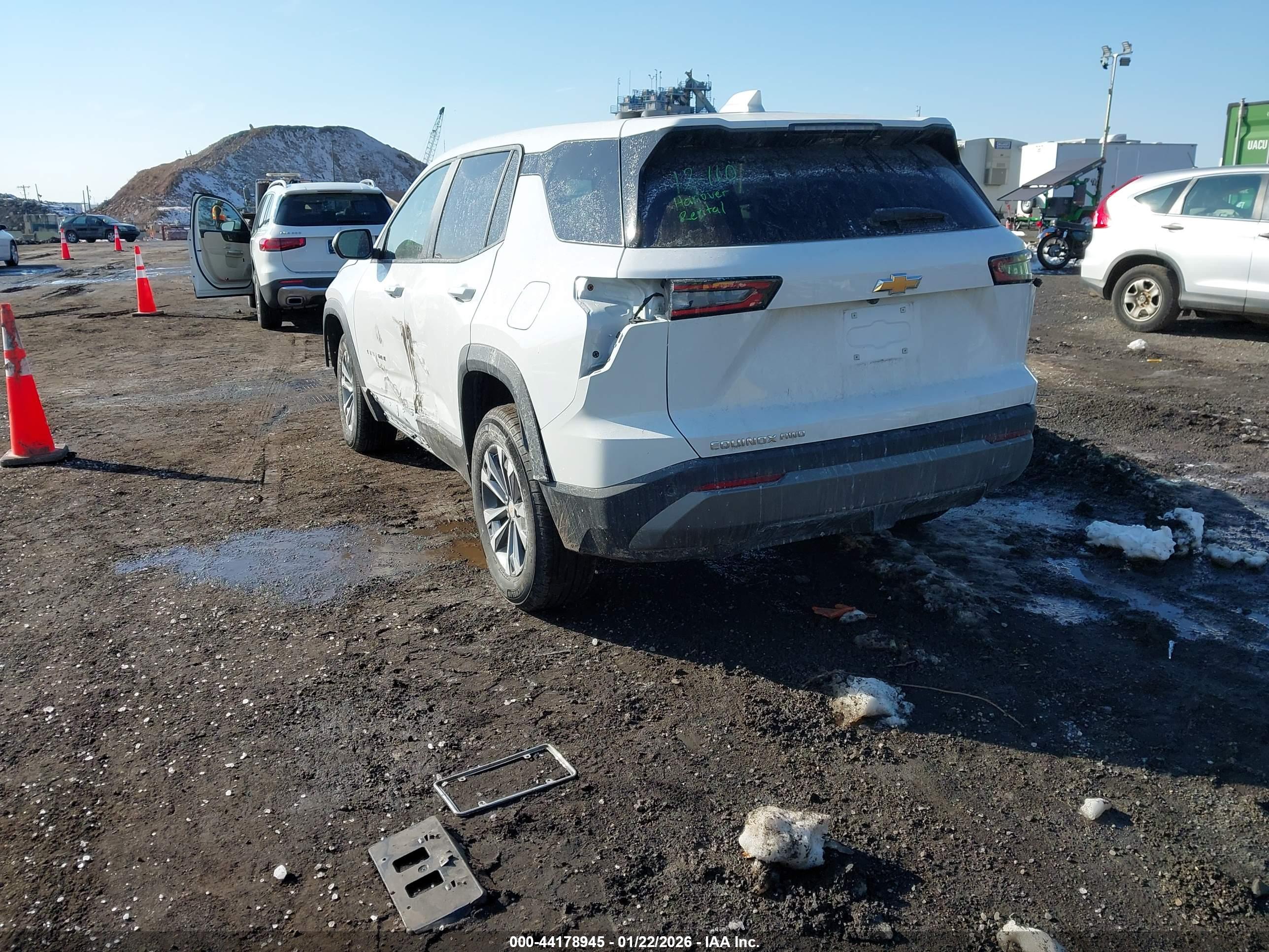 CHEVROLET EQUINOX image 3
