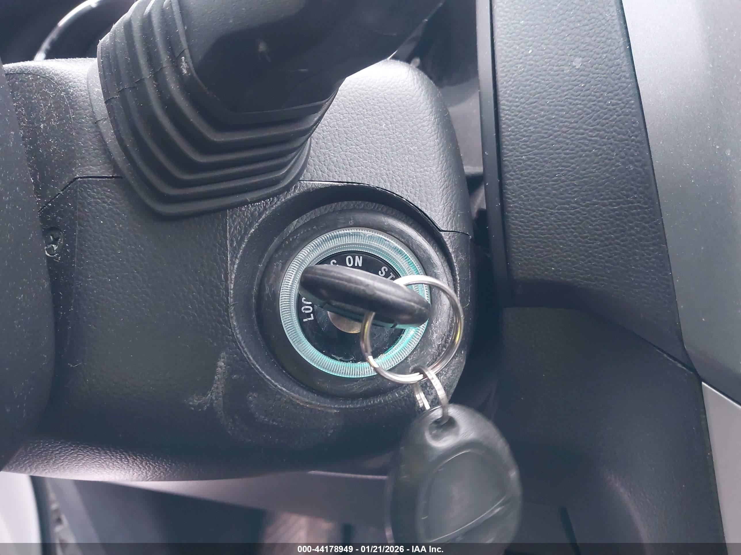 CHEVROLET CAPTIVA image 11