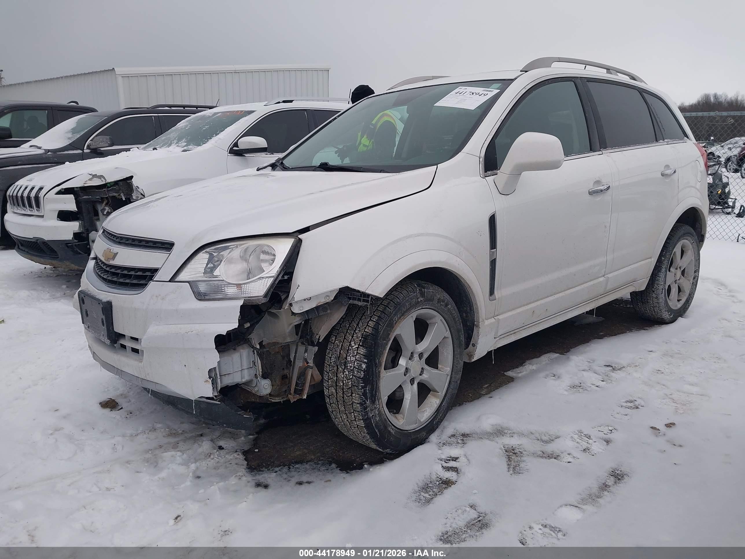 CHEVROLET CAPTIVA image 2