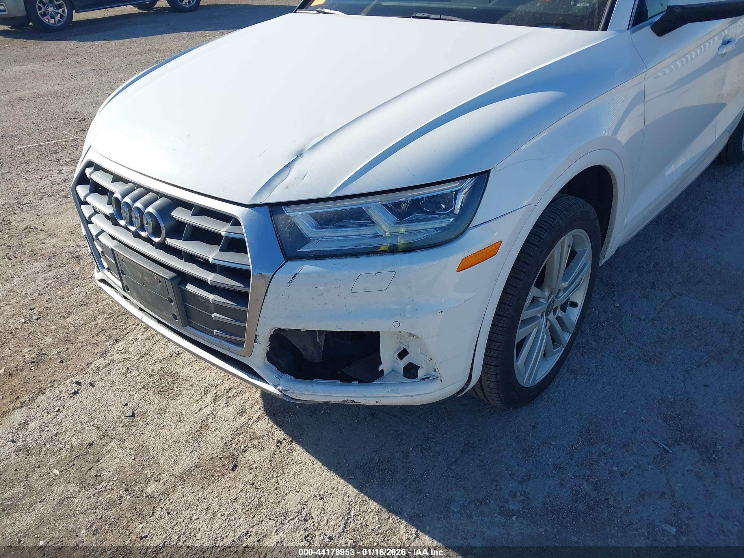 AUDI Q5 image 6