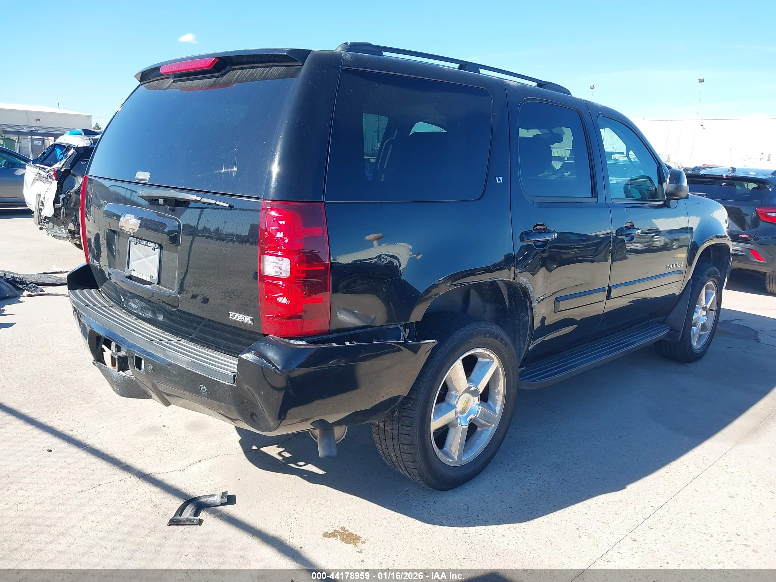 CHEVROLET TAHOE image 4