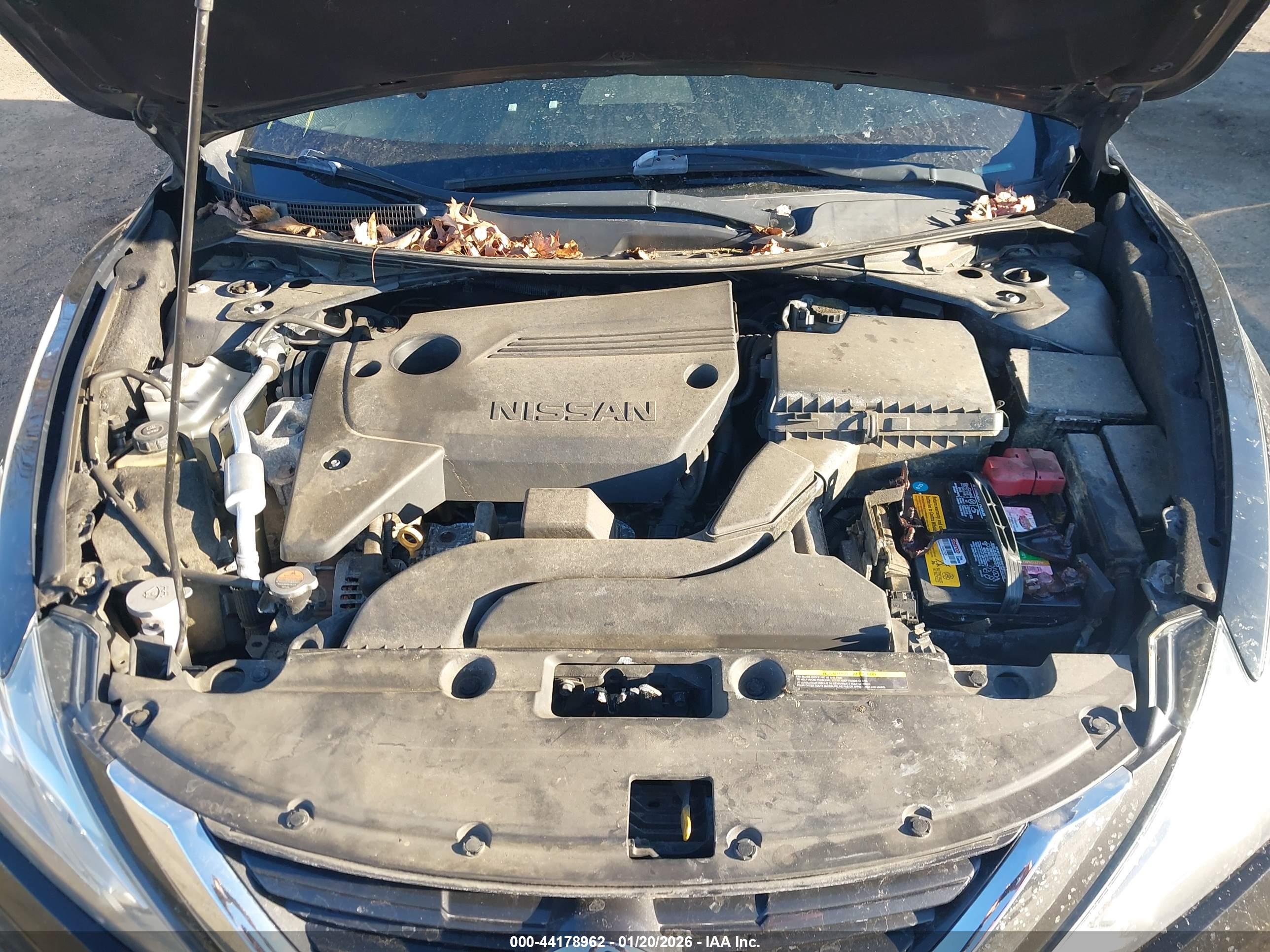 NISSAN ALTIMA image 10
