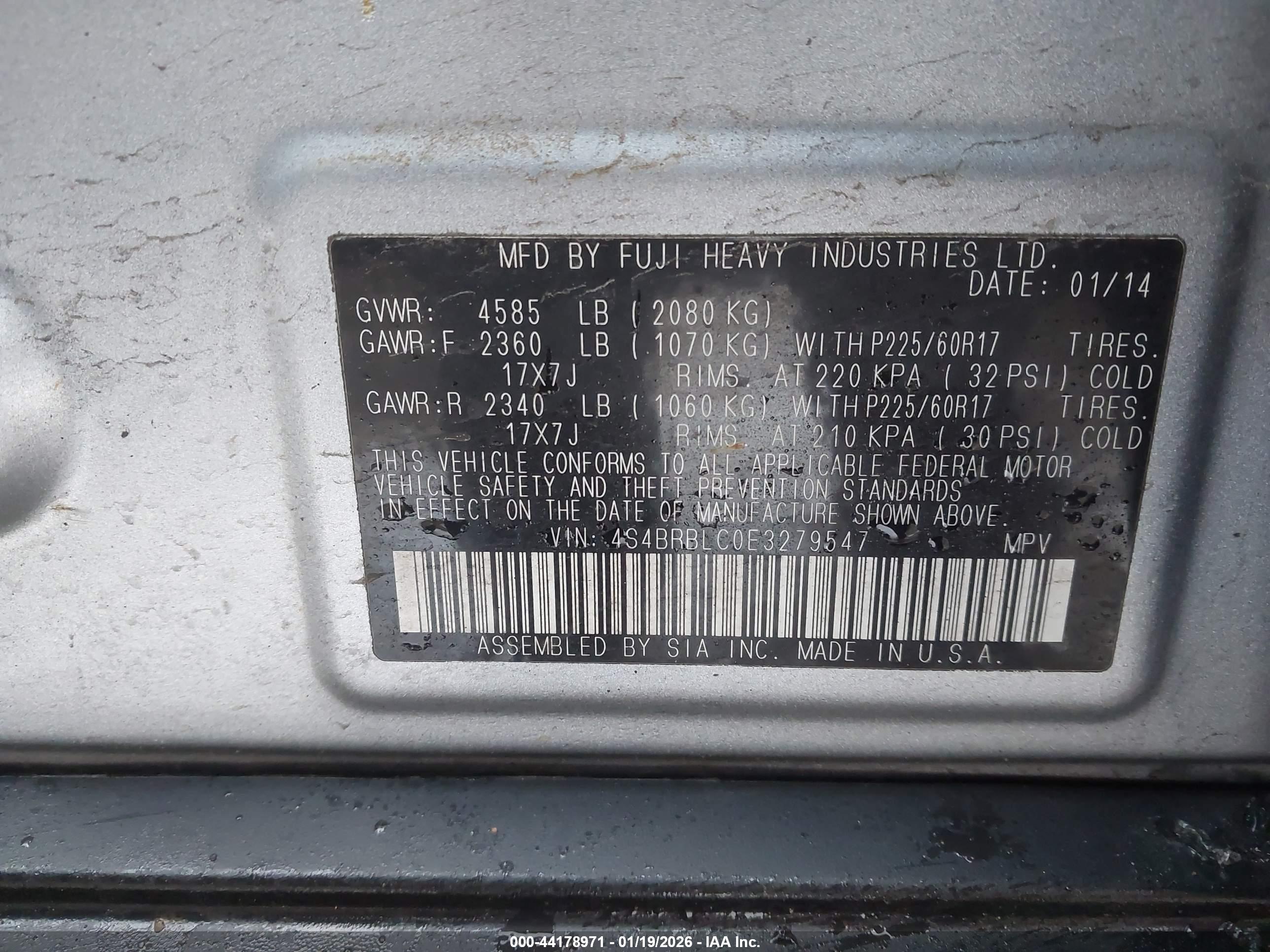 SUBARU OUTBACK image 9