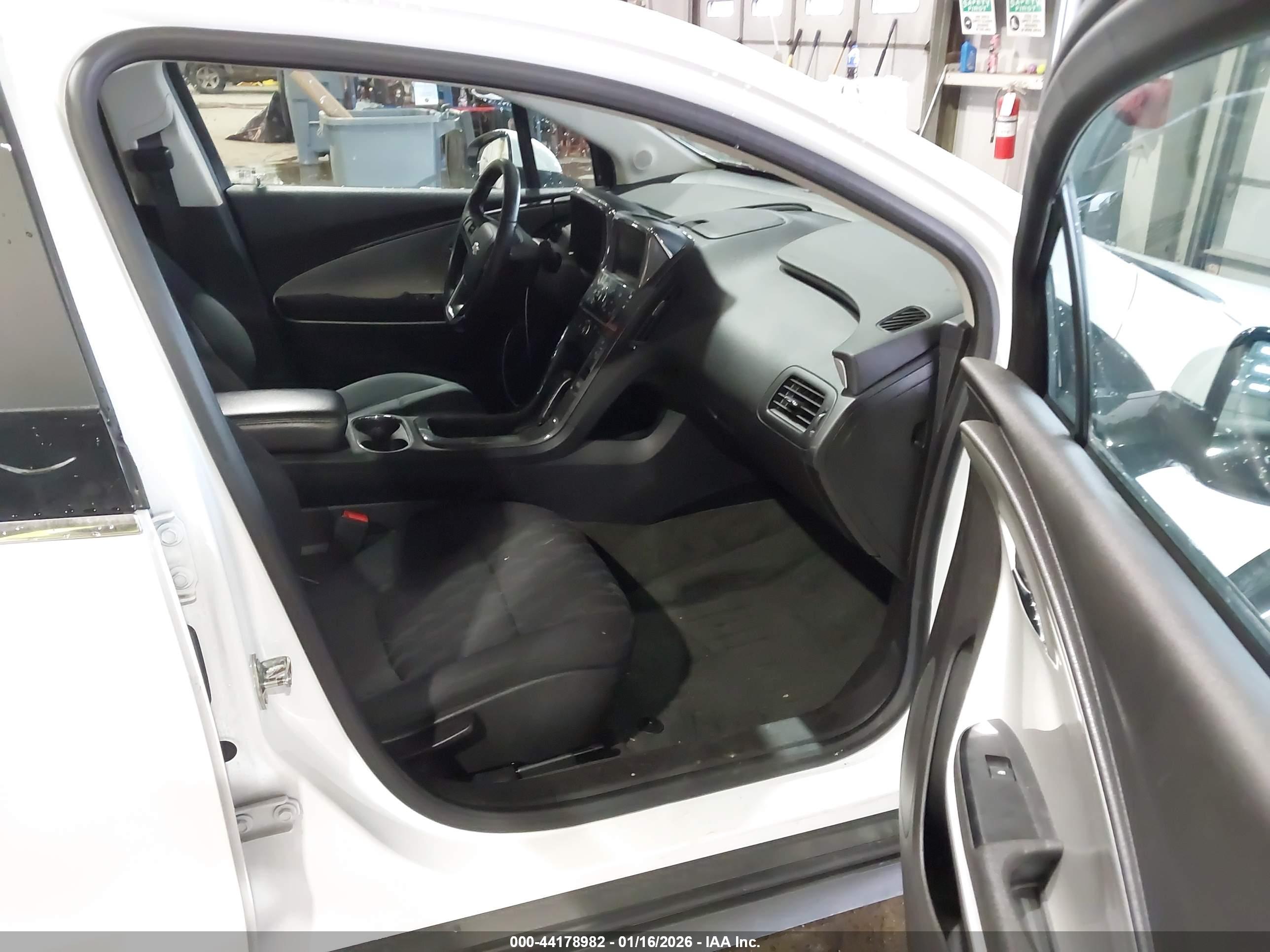 CHEVROLET VOLT image 5