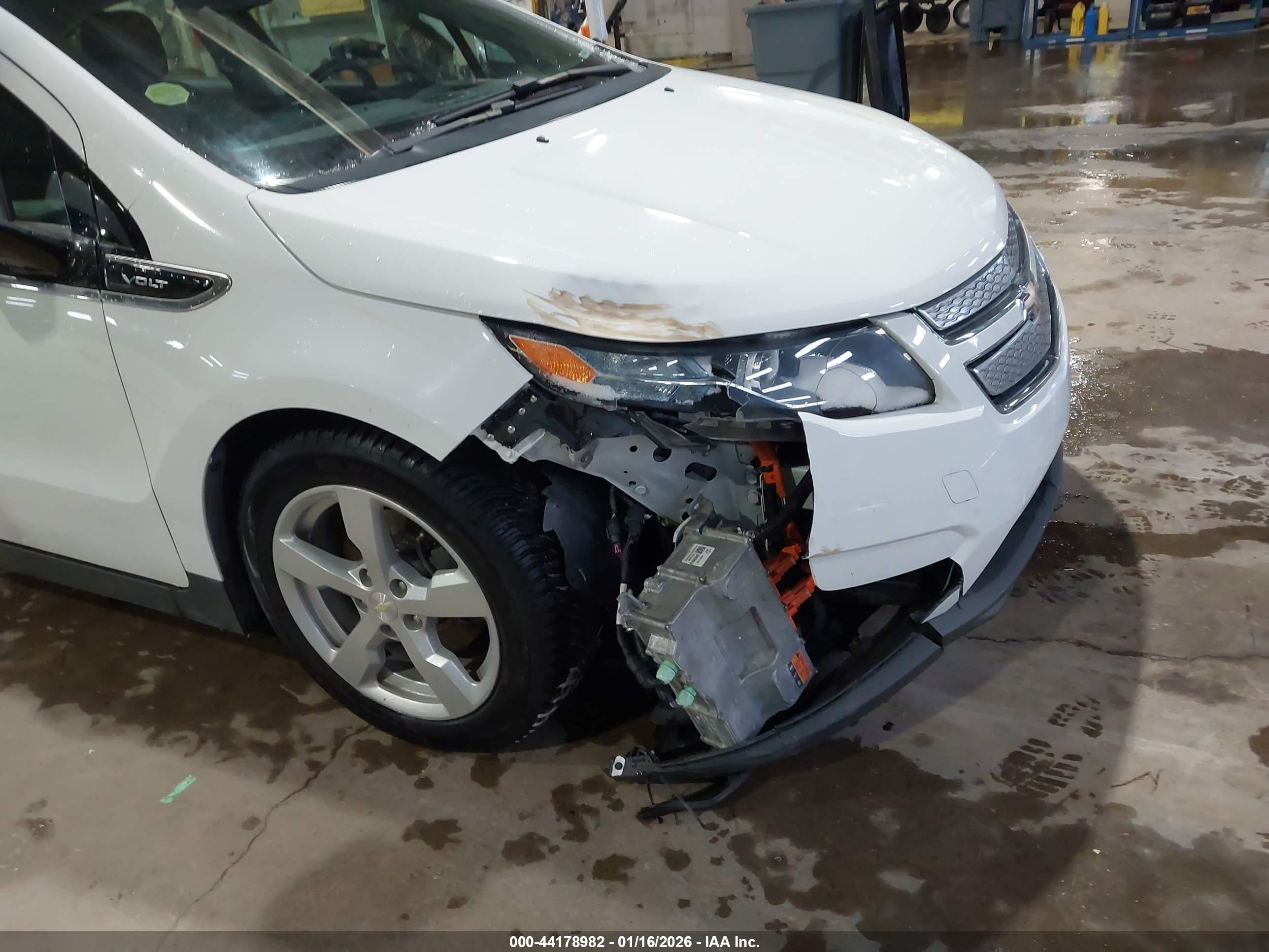 CHEVROLET VOLT image 6