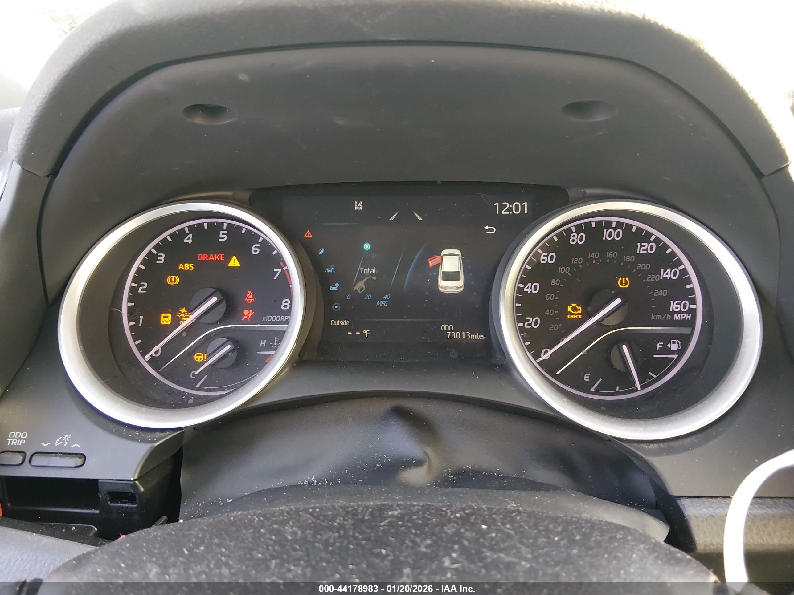 TOYOTA CAMRY image 7