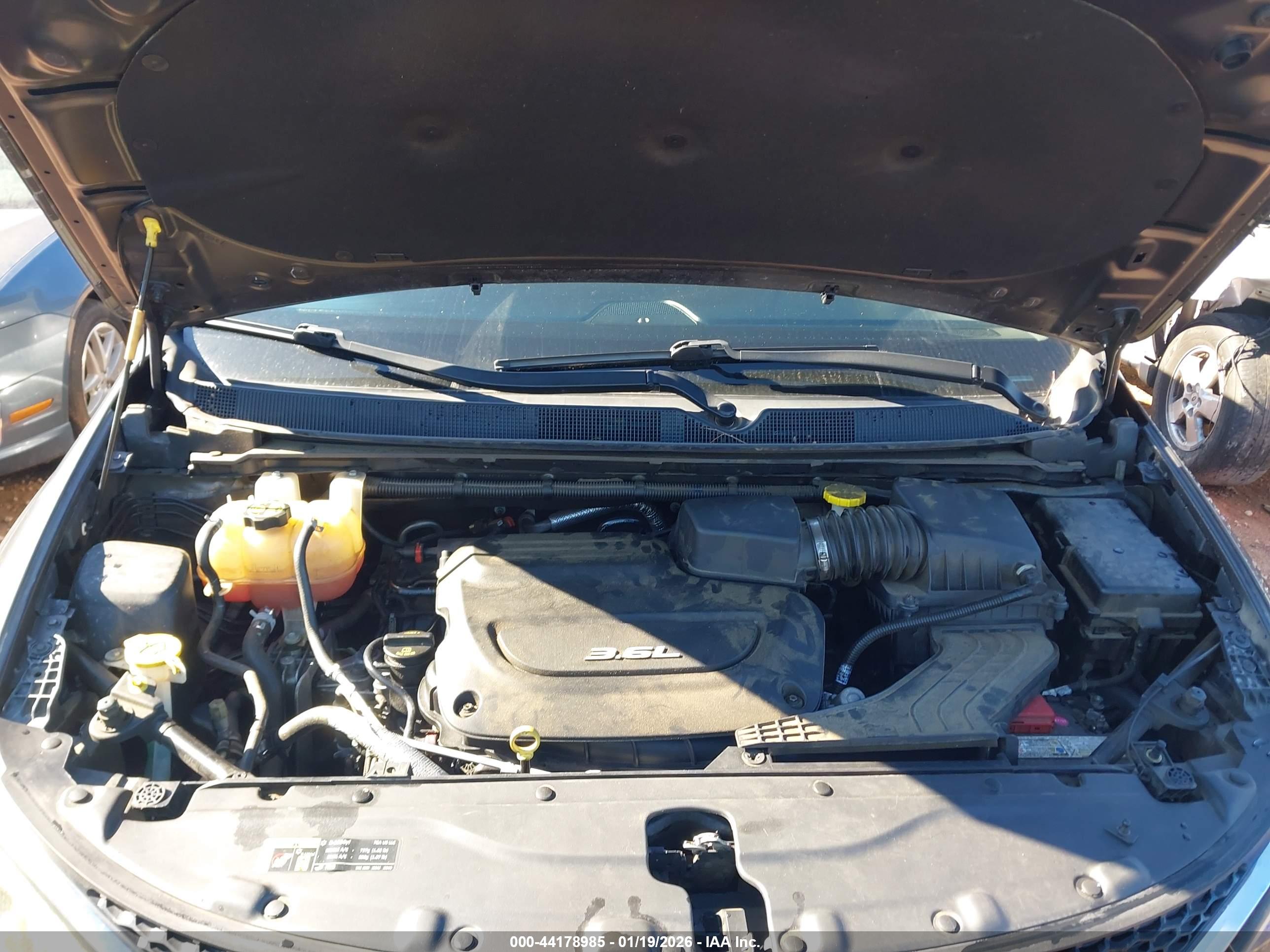 CHRYSLER PACIFICA image 10