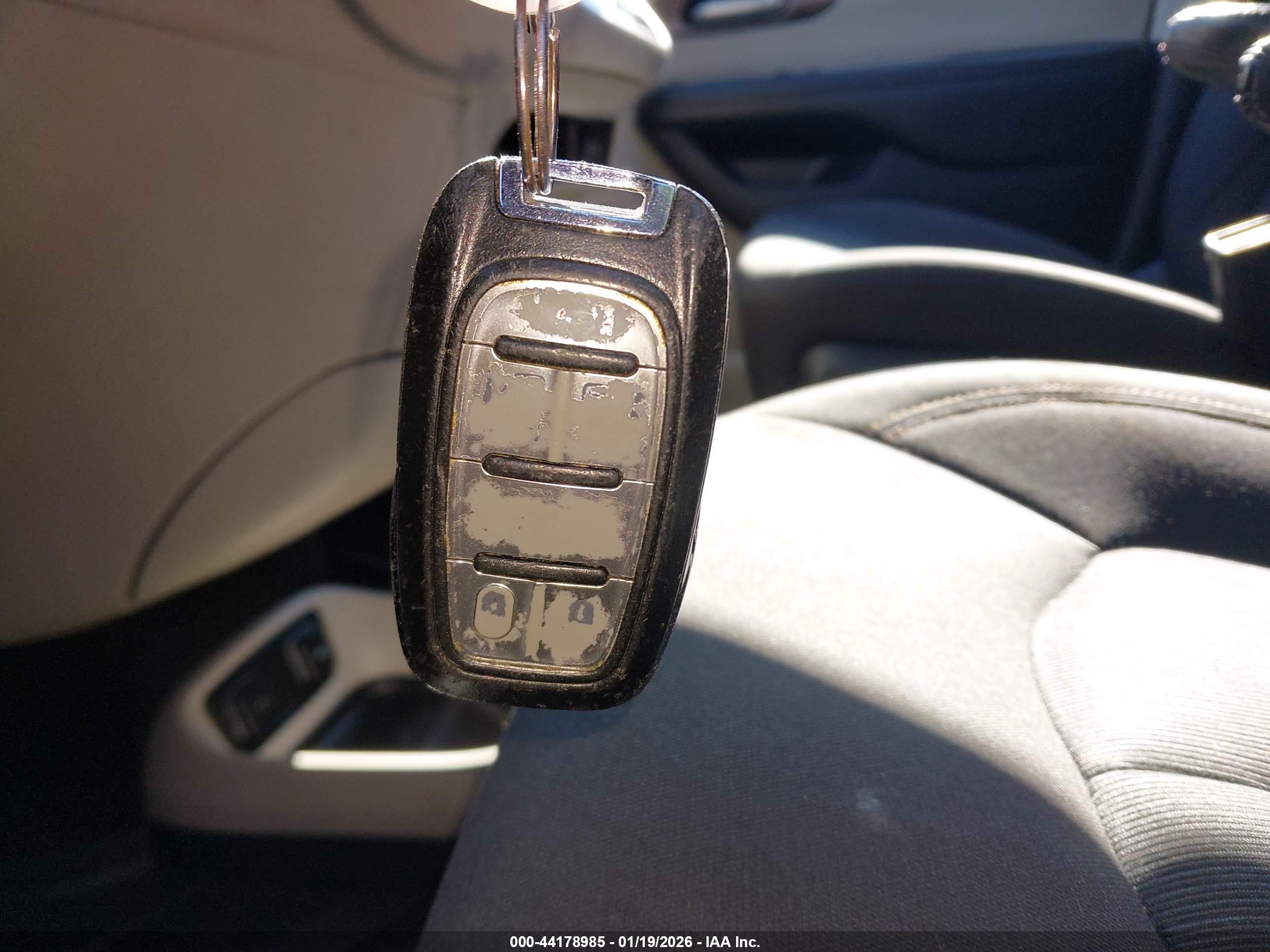 CHRYSLER PACIFICA image 11
