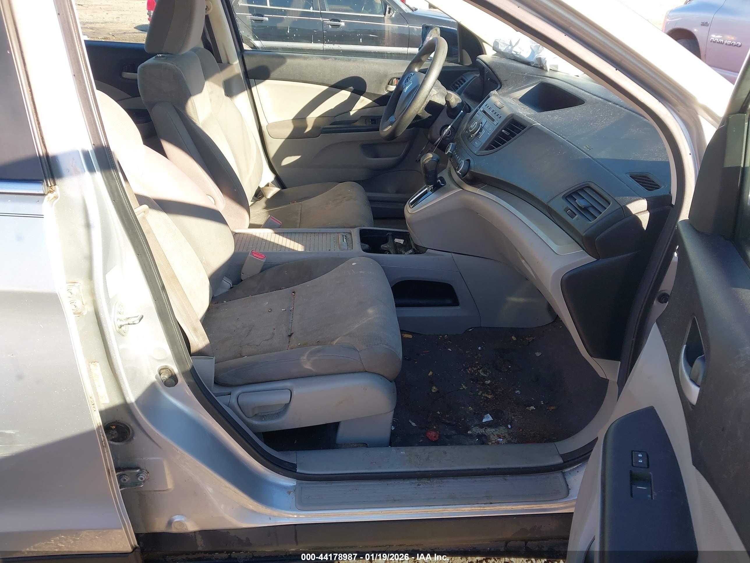 HONDA CR-V image 5