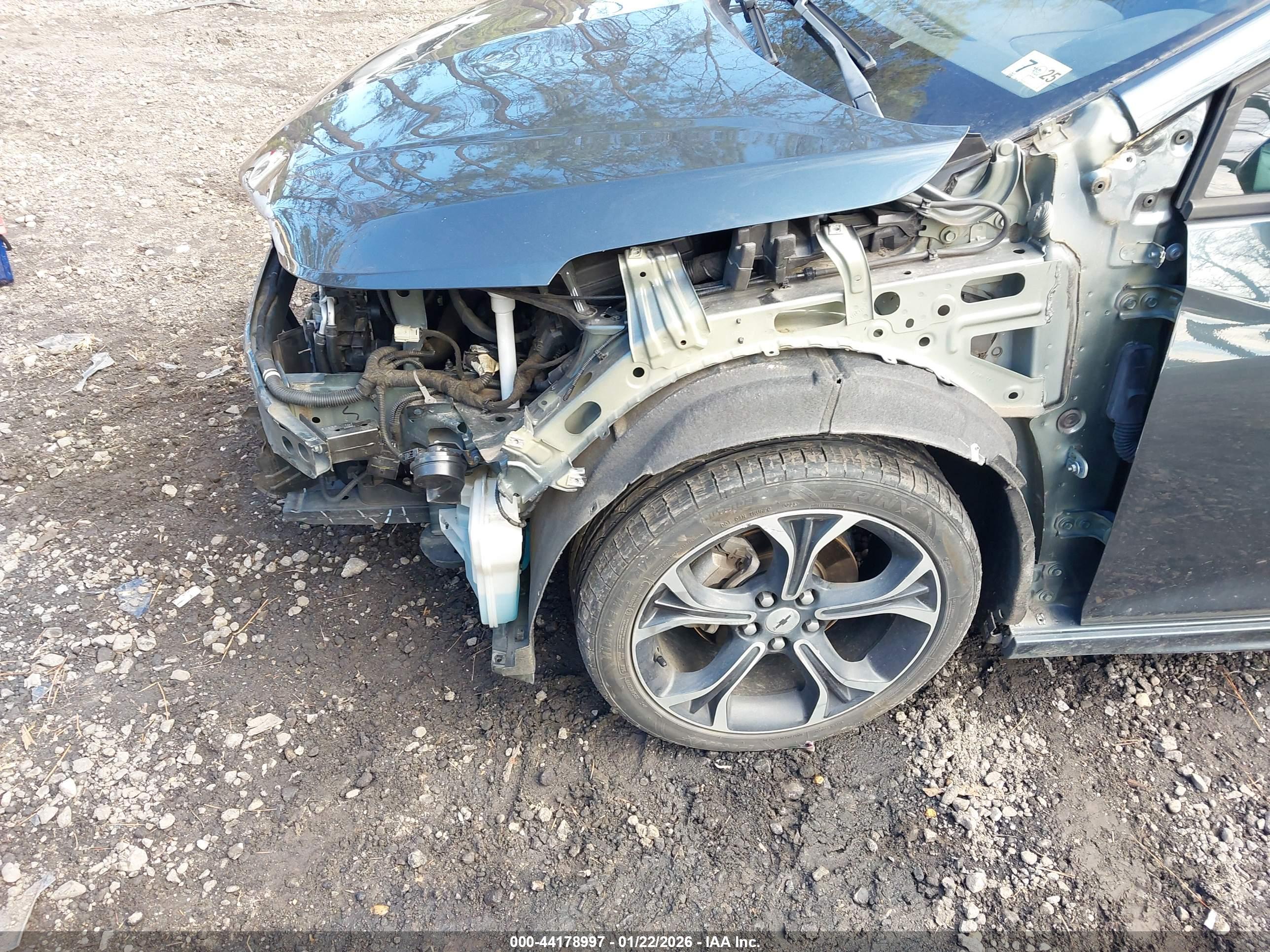 CHEVROLET CRUZE image 6