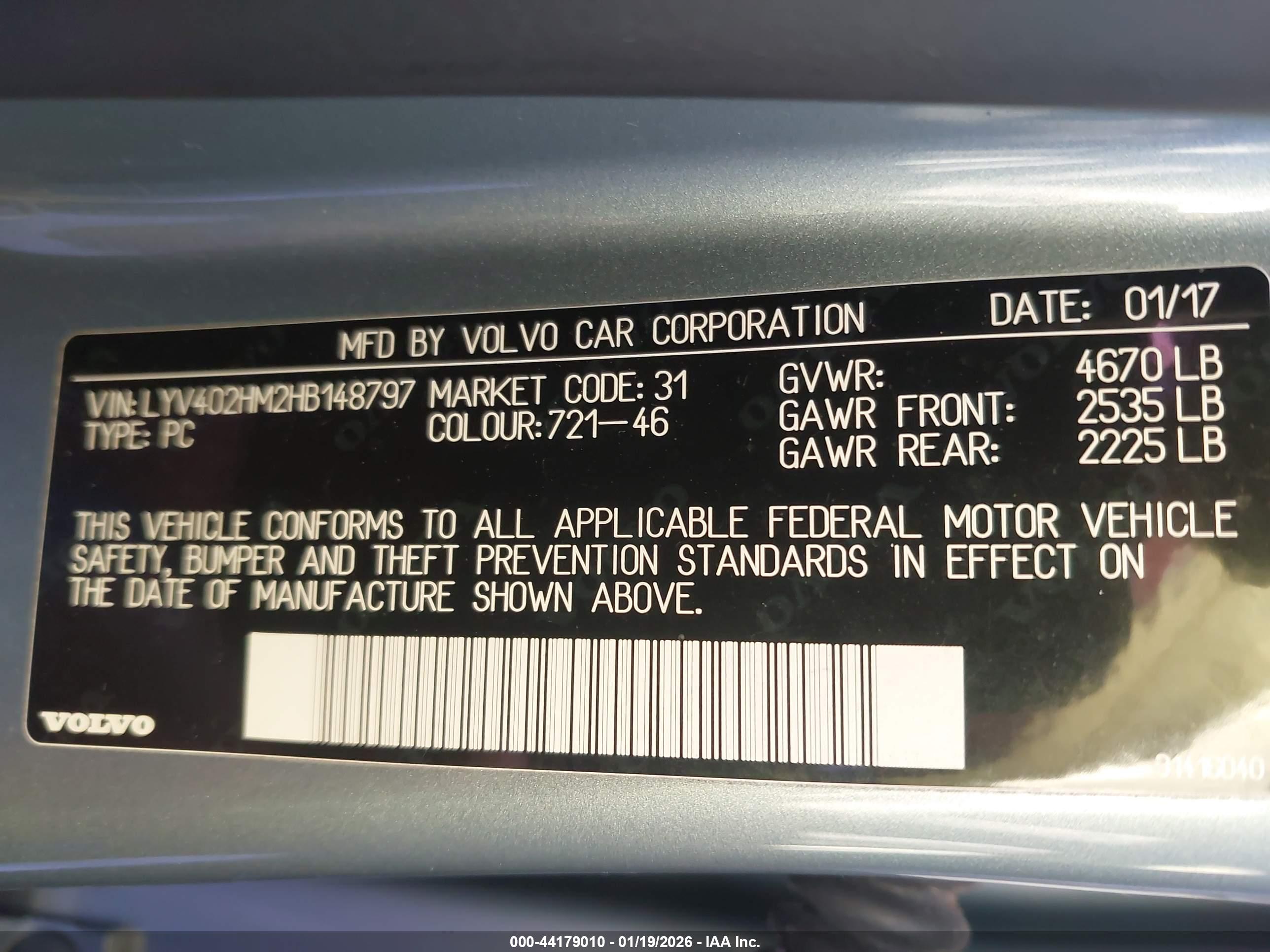 VOLVO S60 image 9