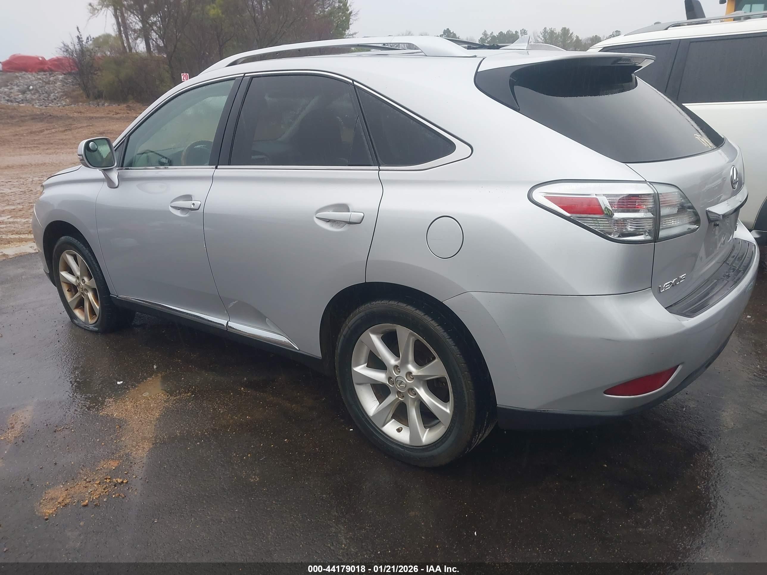 LEXUS RX image 3
