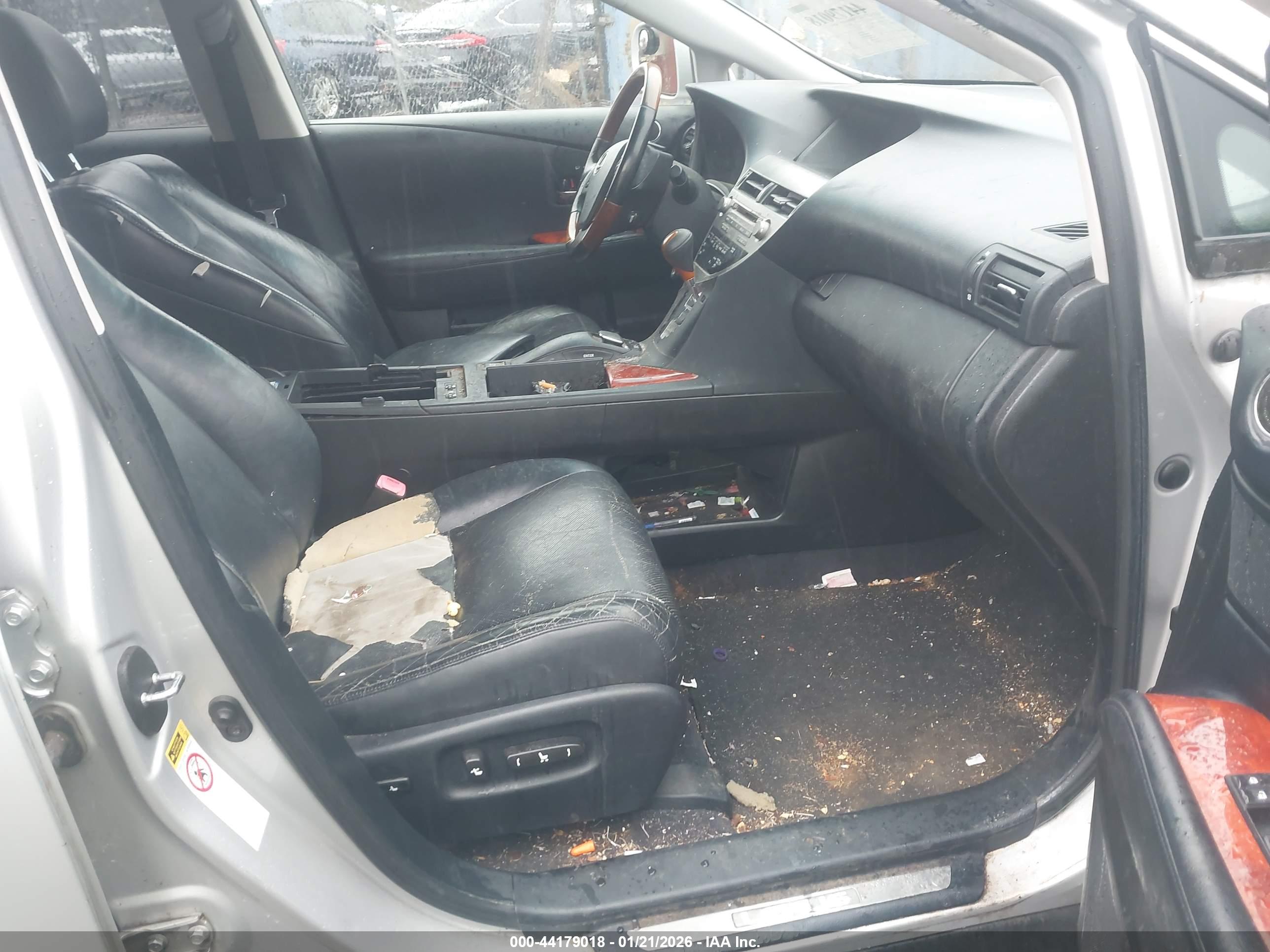 LEXUS RX image 5