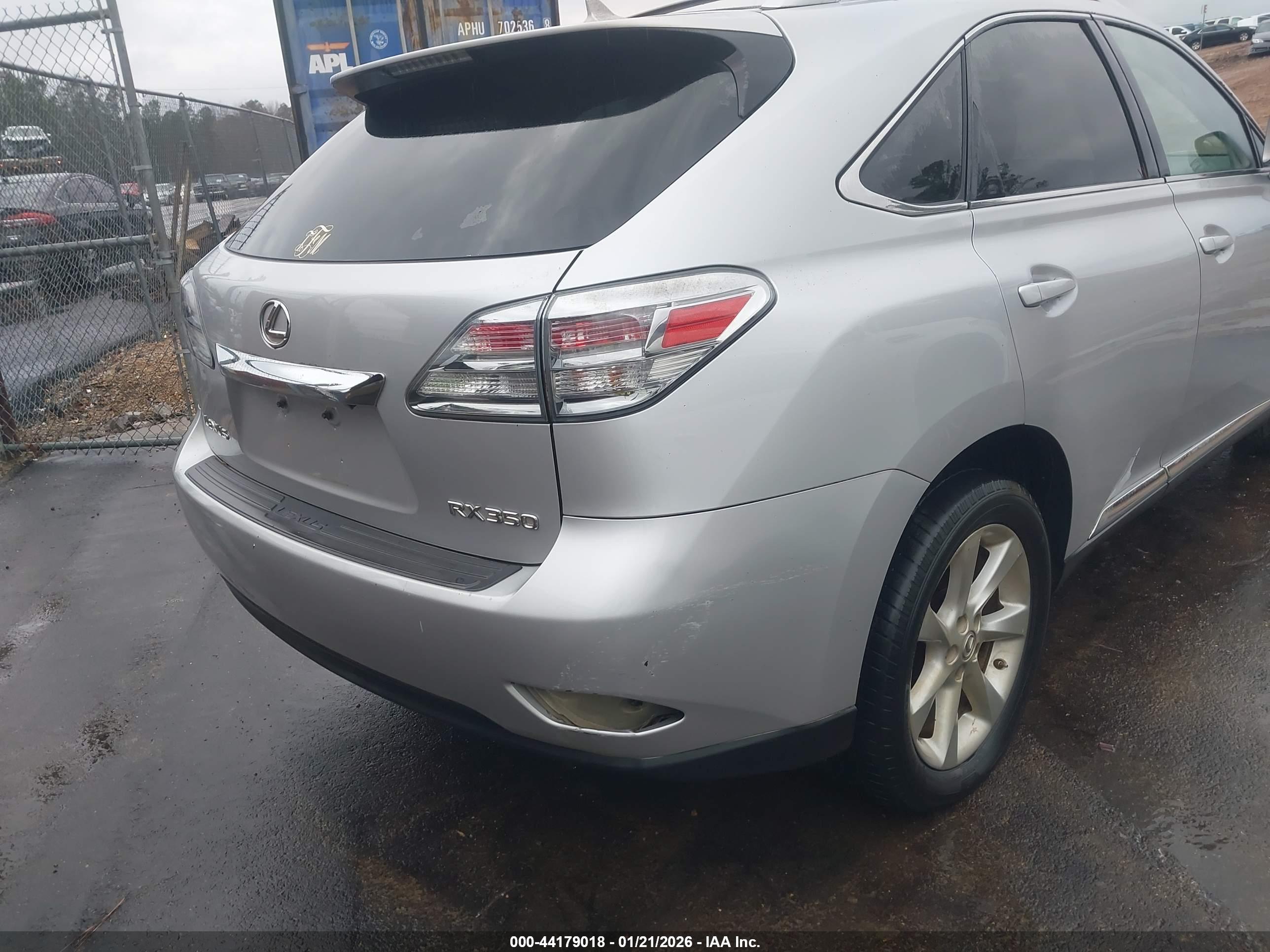 LEXUS RX image 6