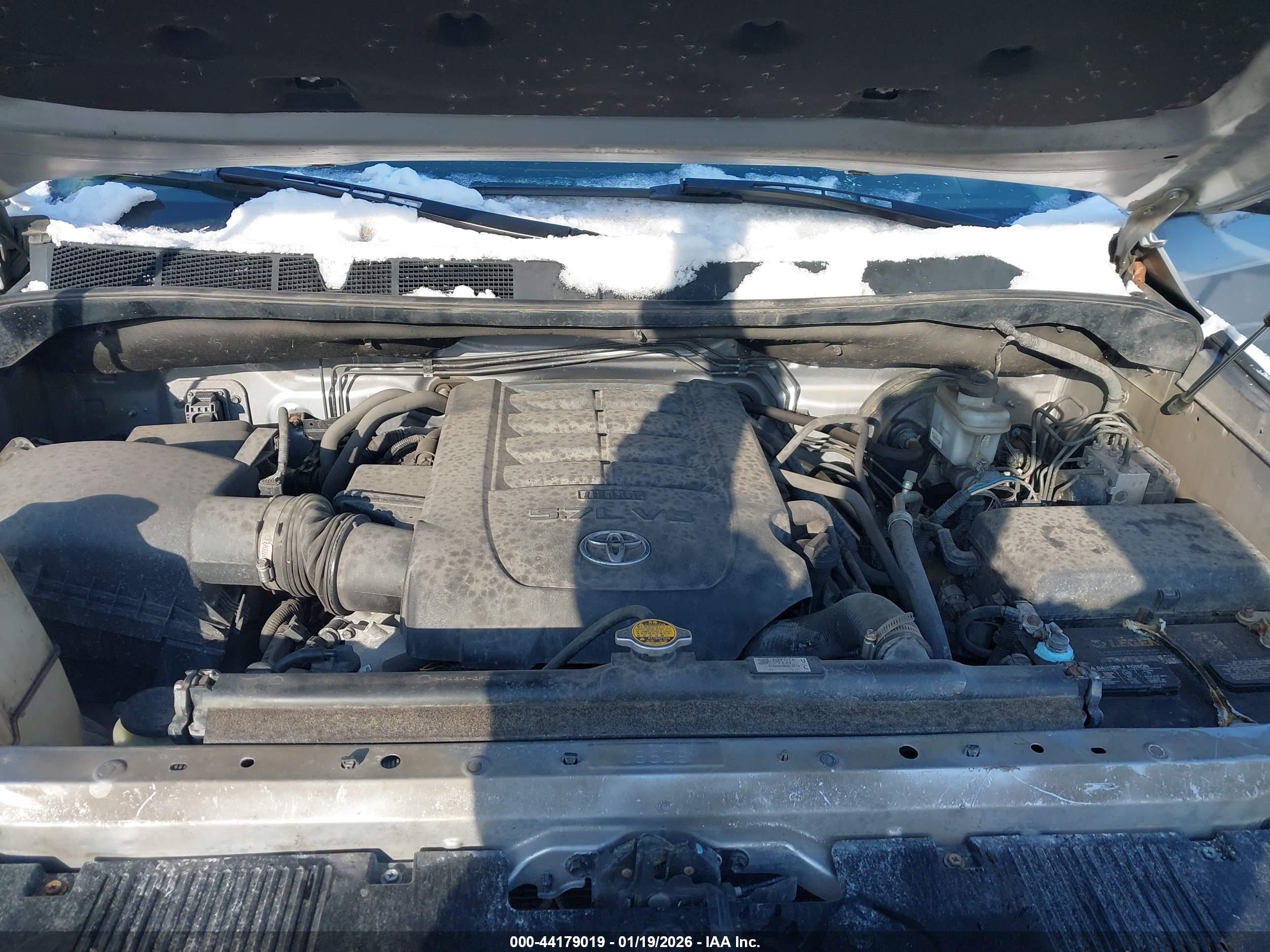 TOYOTA TUNDRA image 10