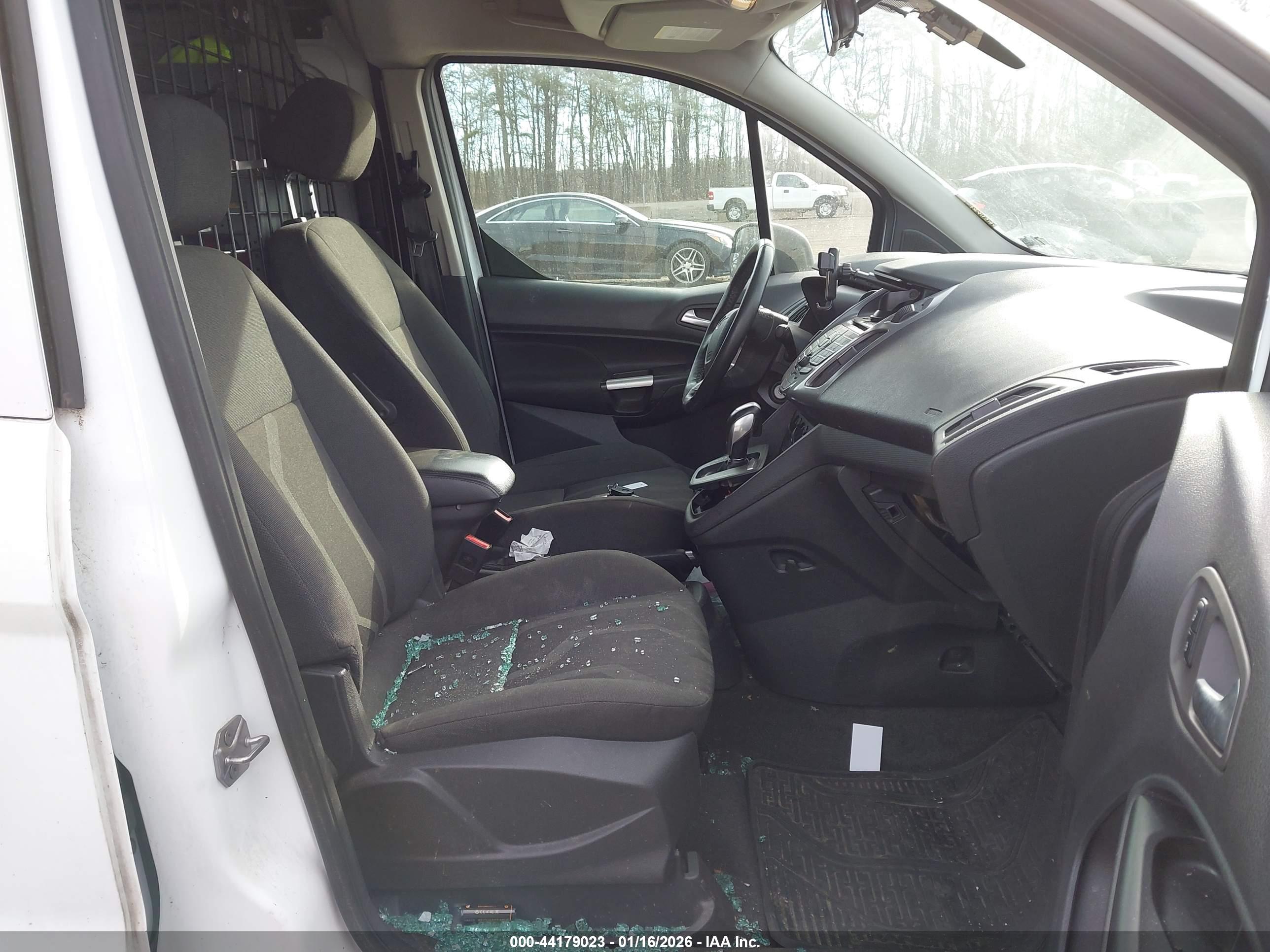 FORD TRANSIT image 5
