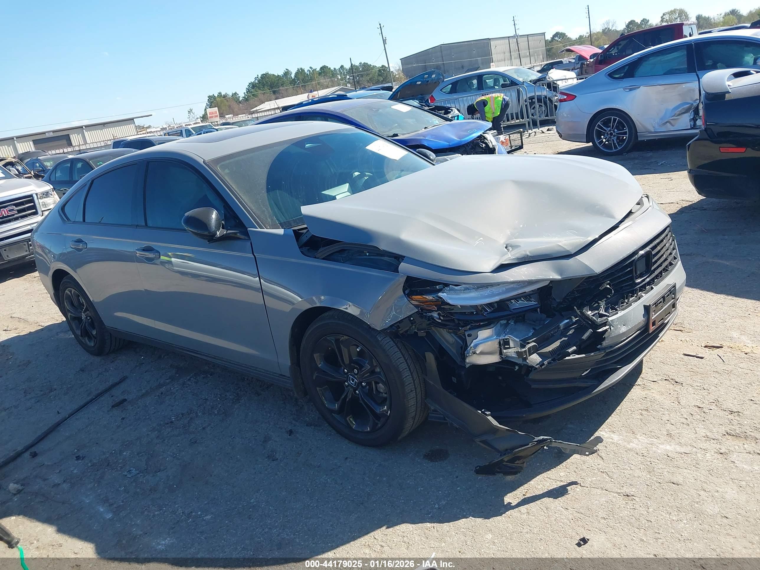 HONDA ACCORD image 6