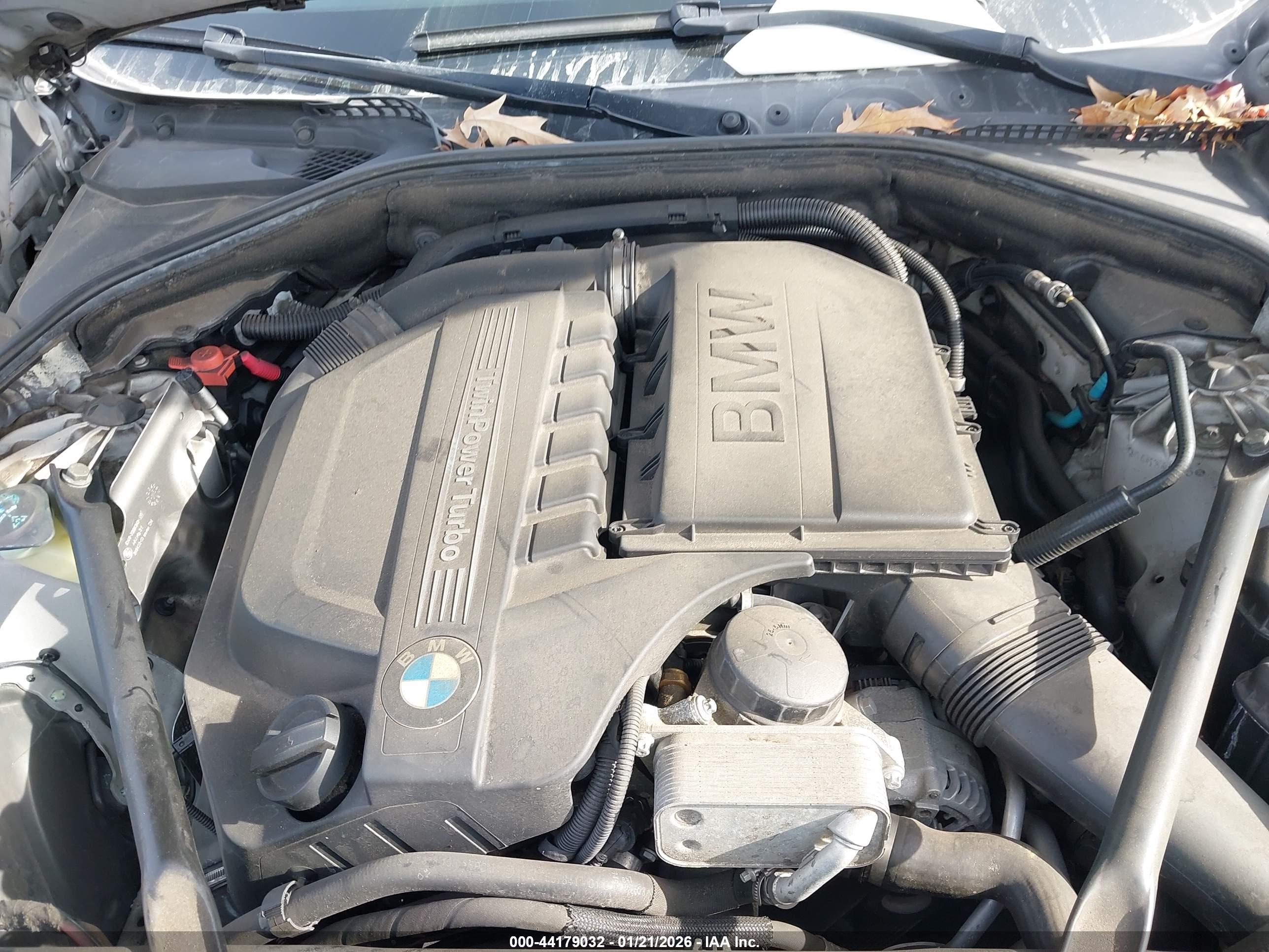 BMW 535I image 10
