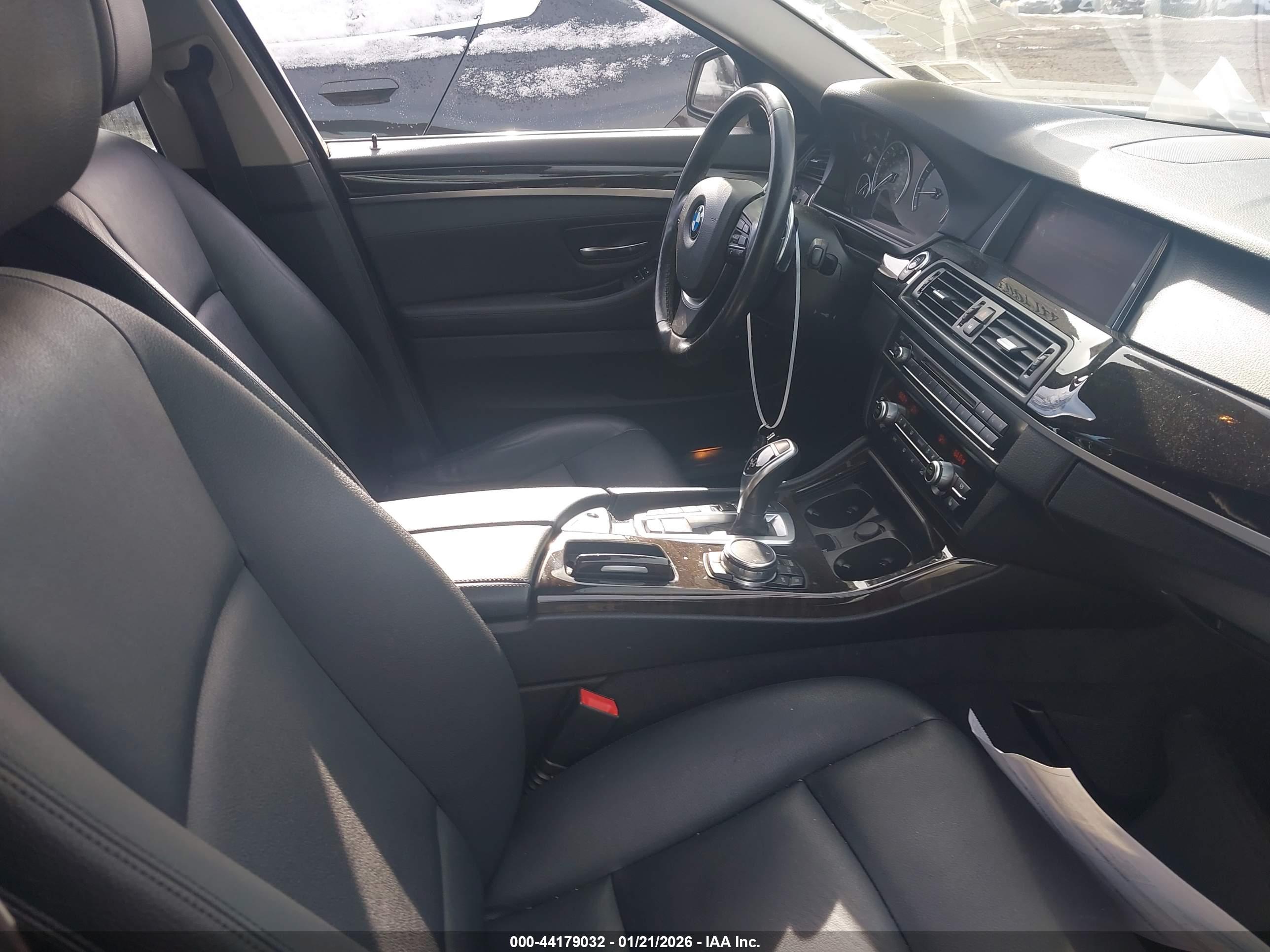 BMW 535I image 5
