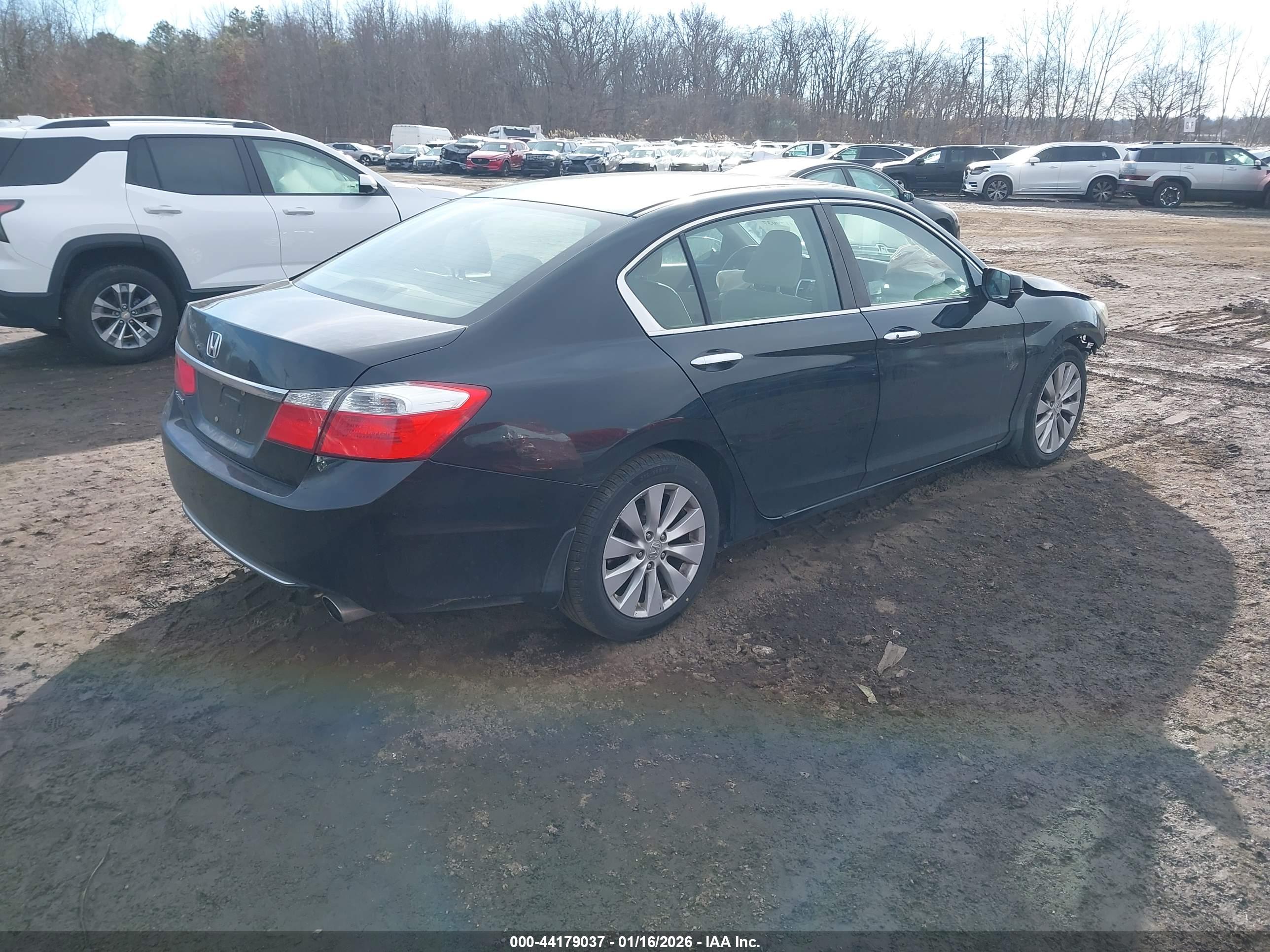 HONDA ACCORD image 4