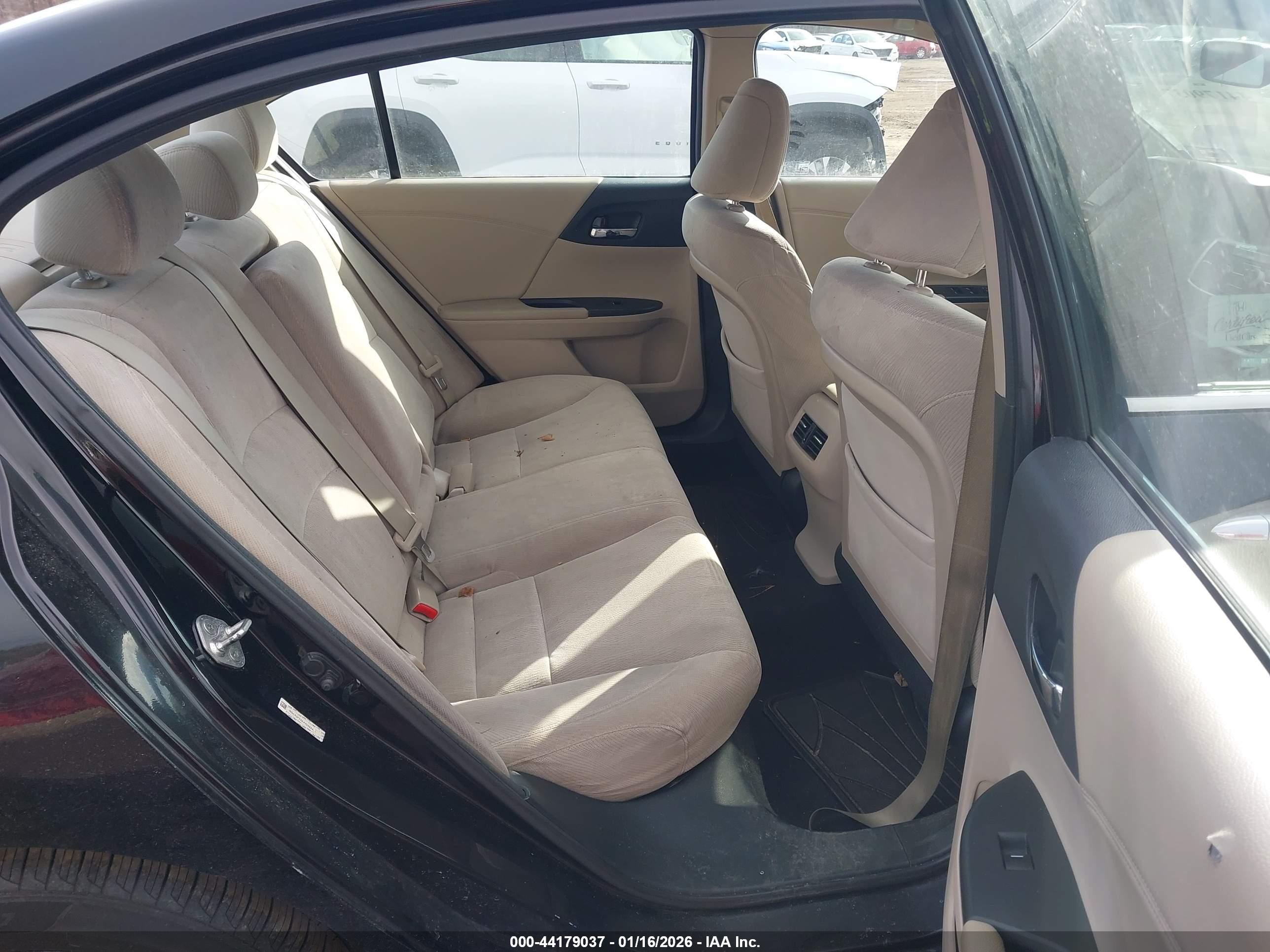 HONDA ACCORD image 8
