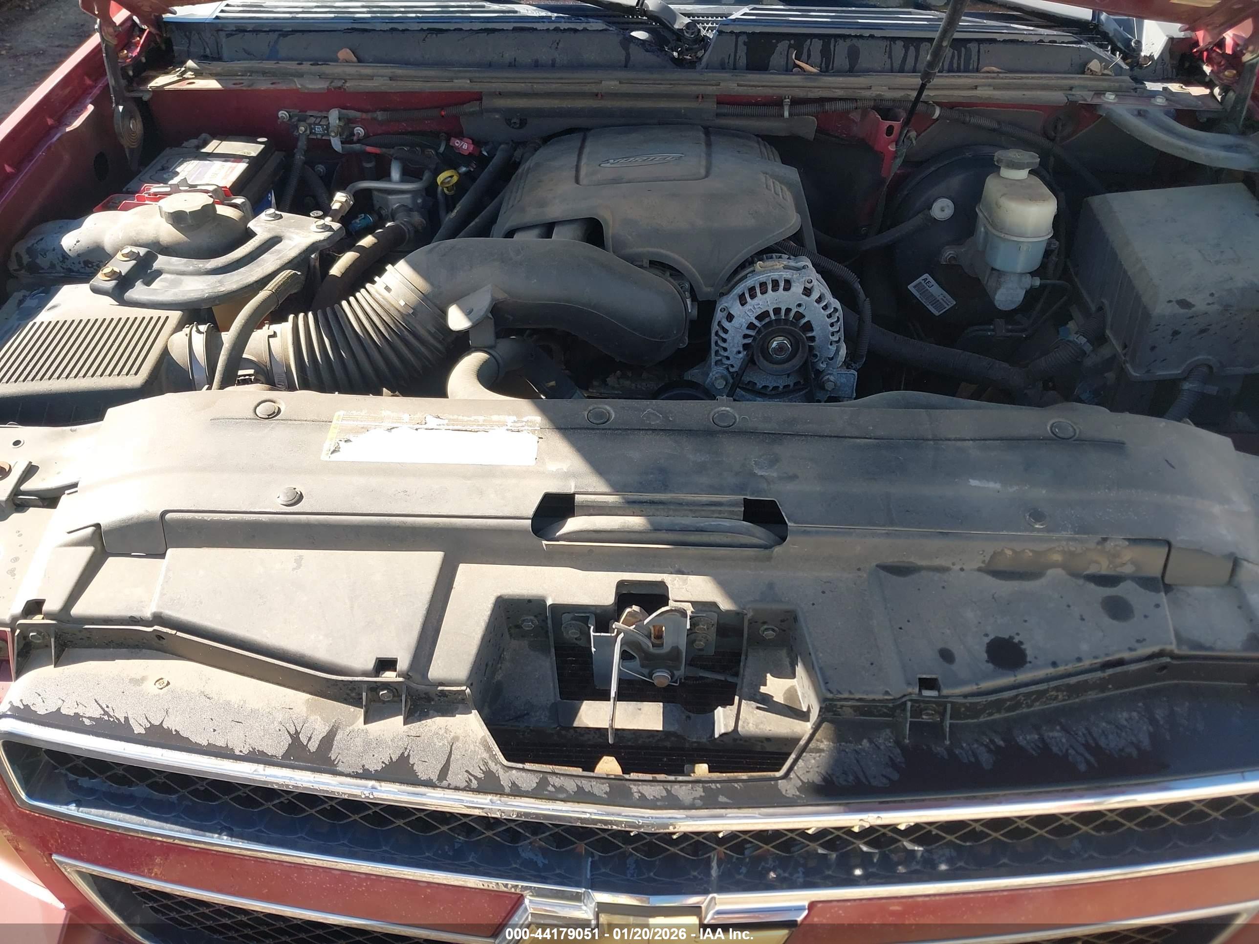 CHEVROLET TAHOE image 10